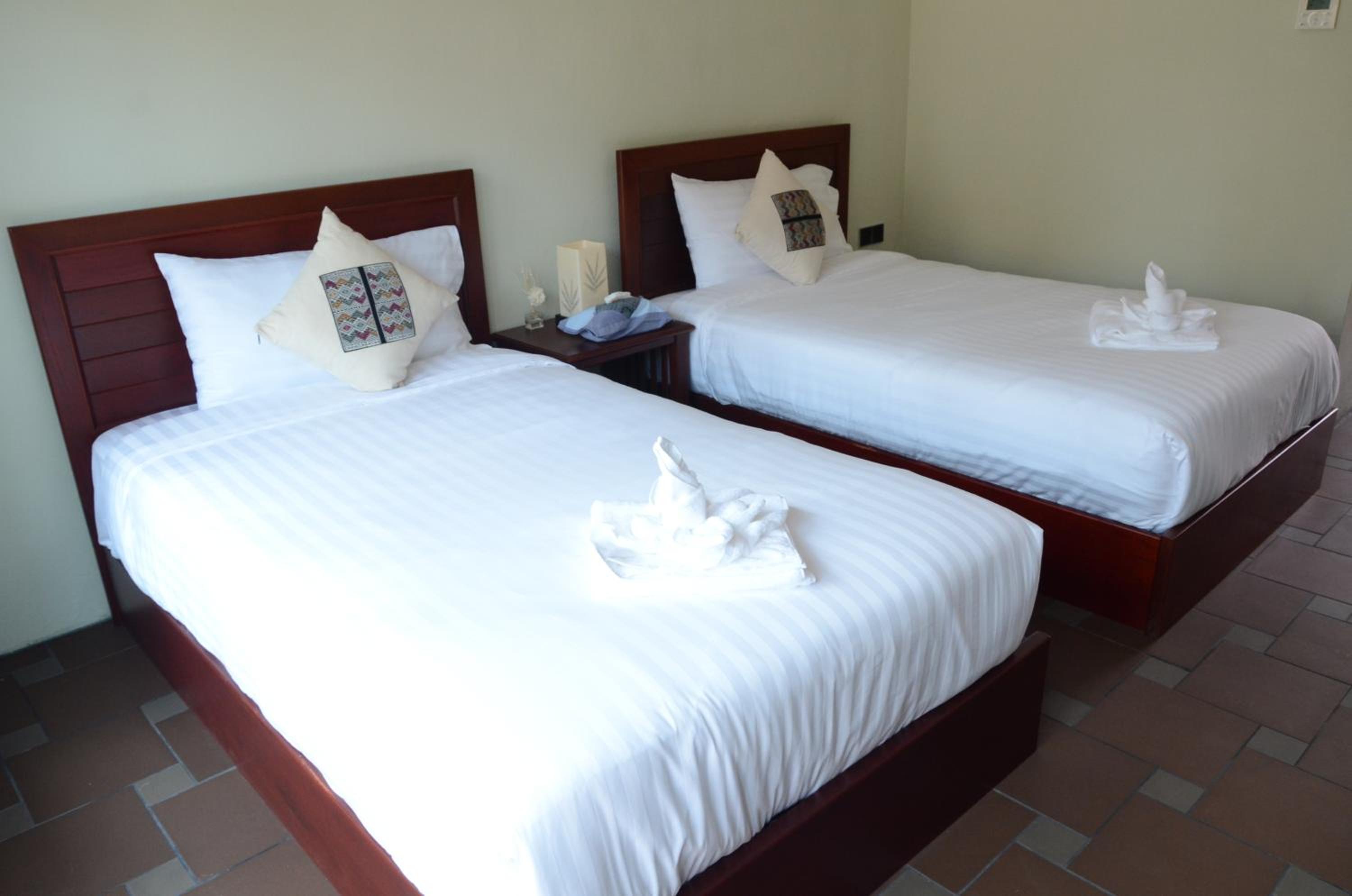 Deluxe Twin Room - Photo 8