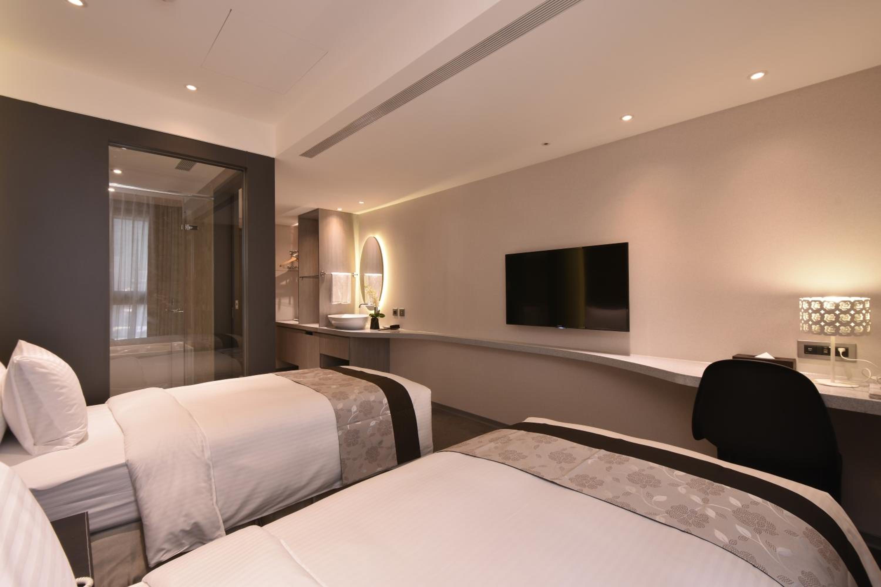 Superior Twin Room photo 3