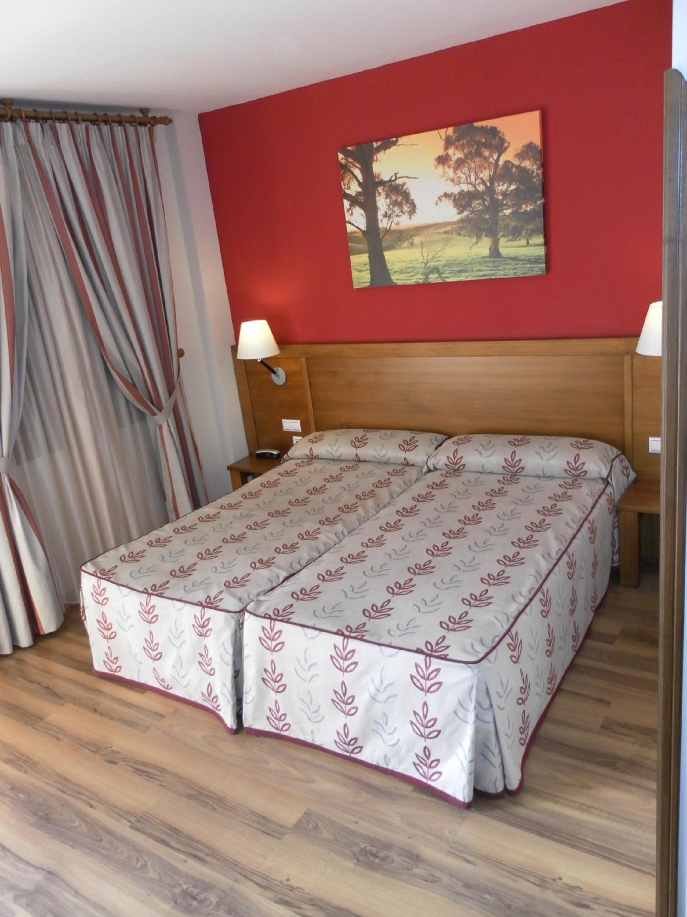 Triple Room - Photo 5
