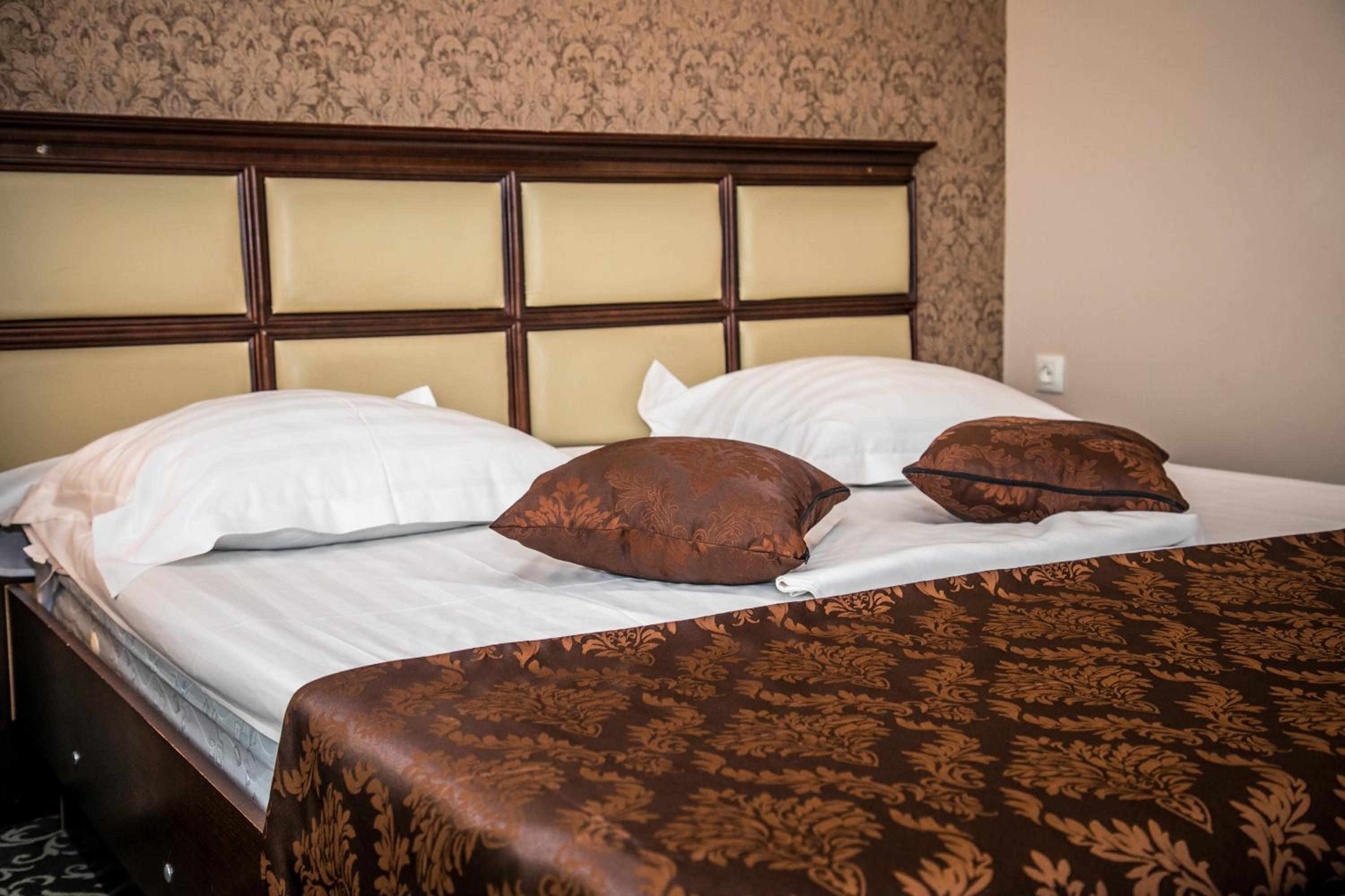Double Room - Photo 4