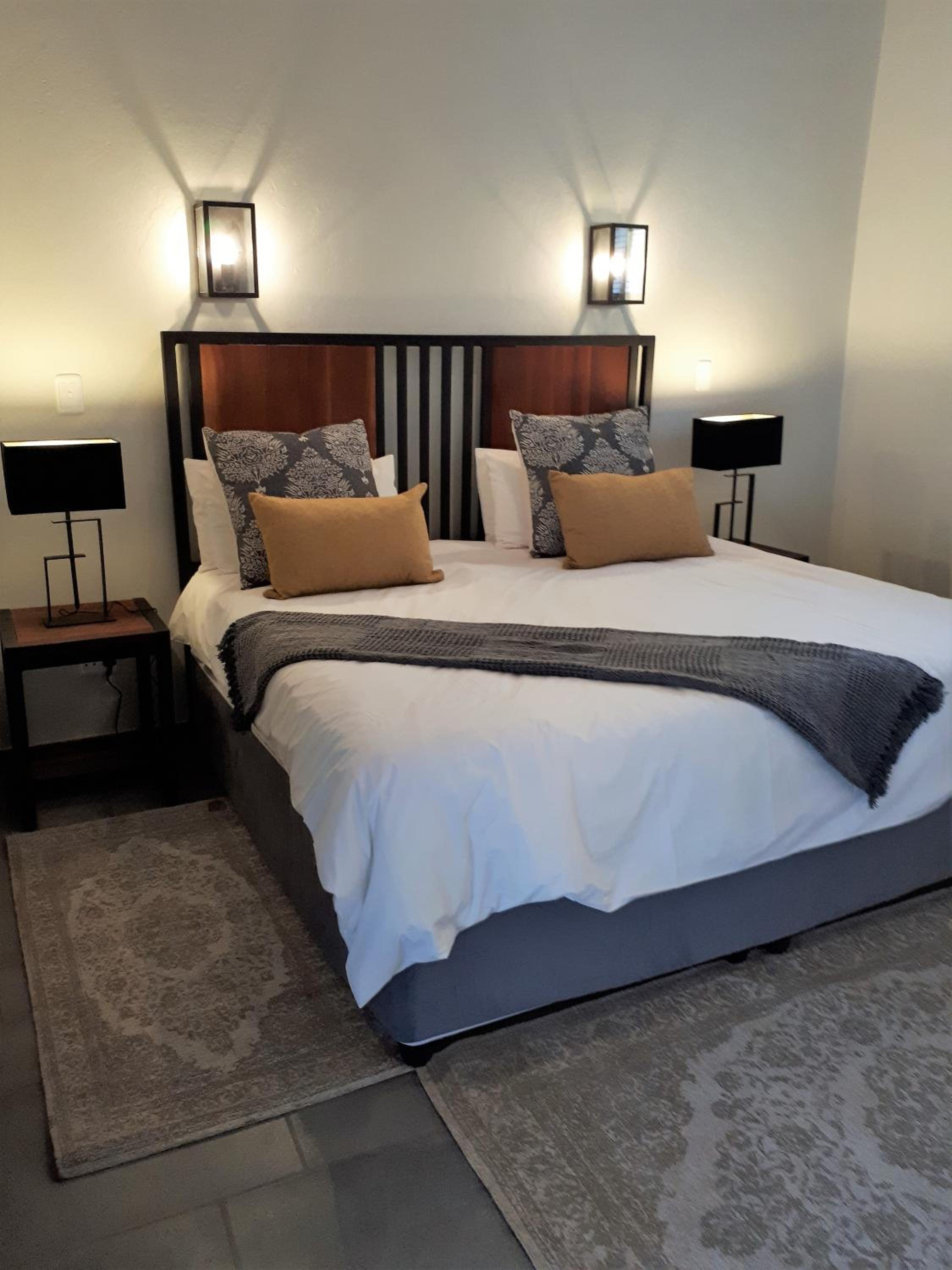  Double Room - Photo 1