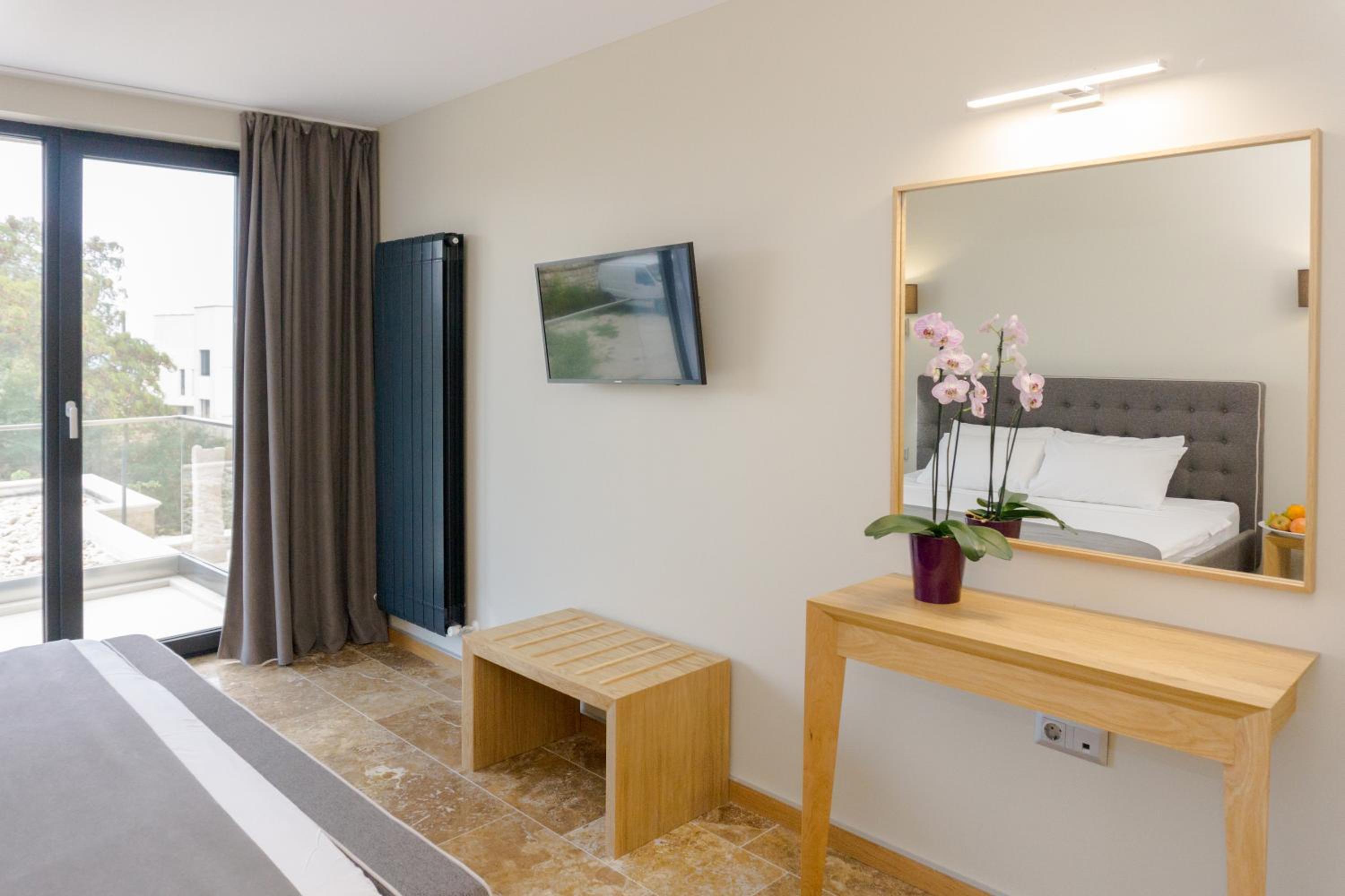 Double Room with Balcony and Sea View photo 2