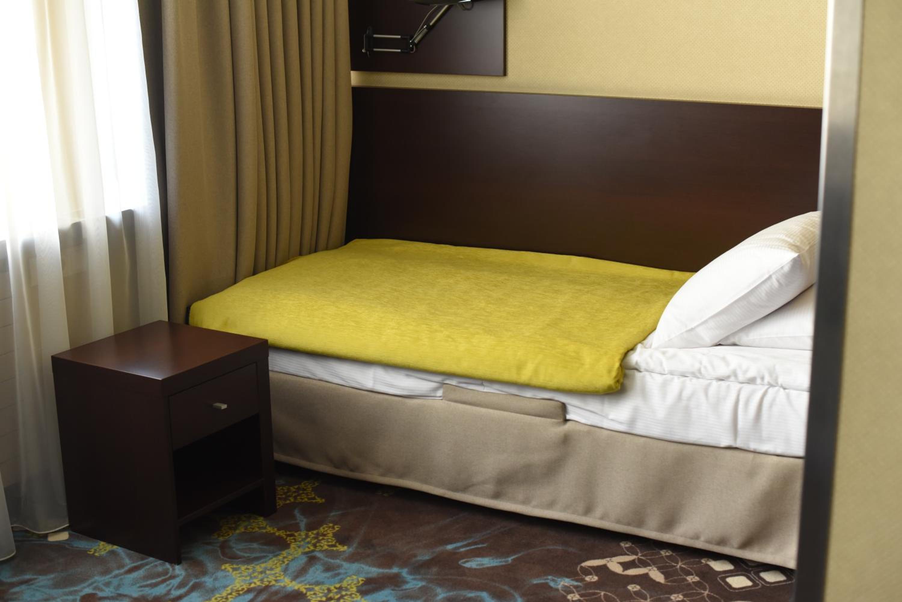 Double or Twin Room - Photo 5