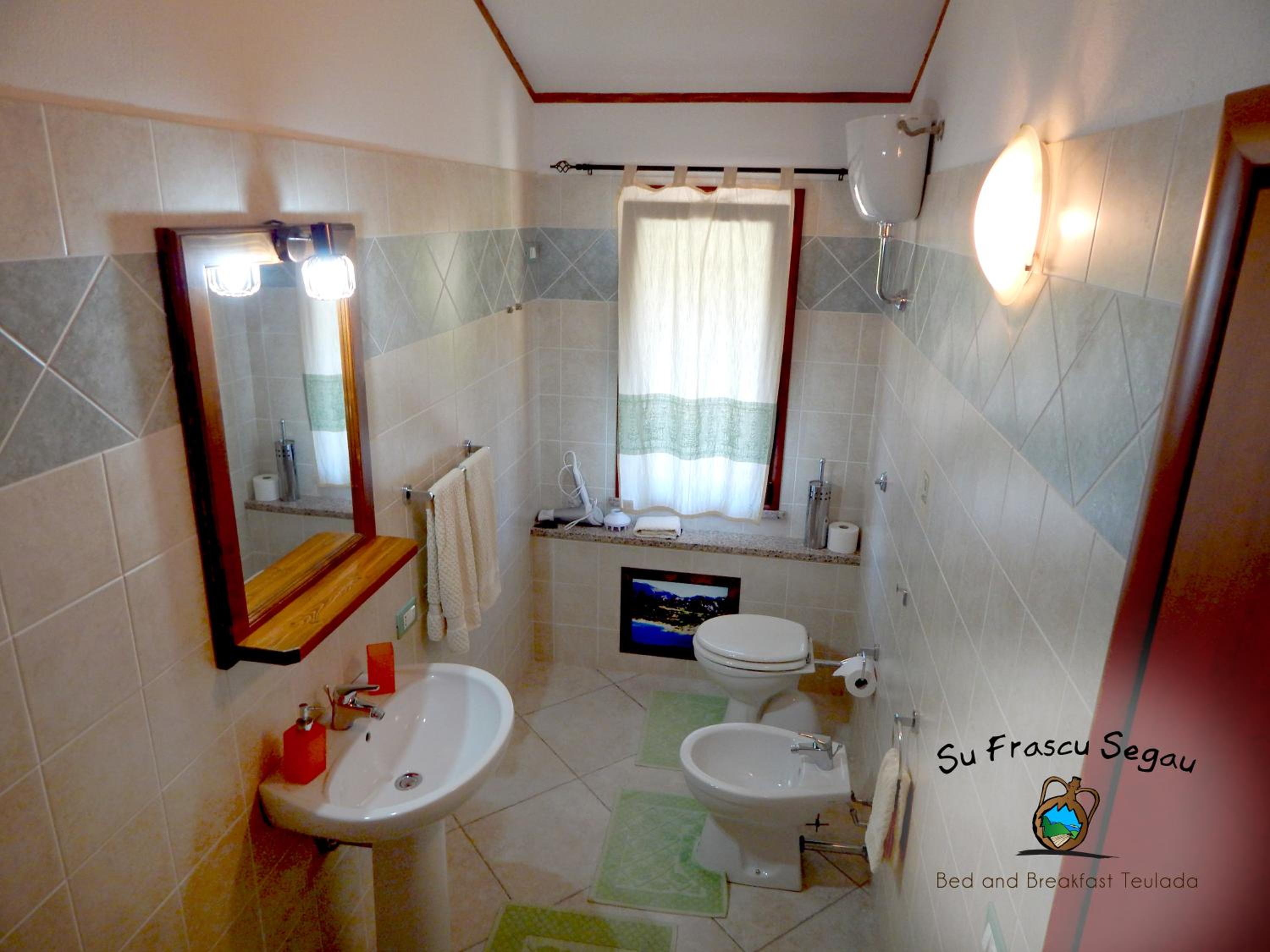 Double or Twin Room with Garden View photo 3