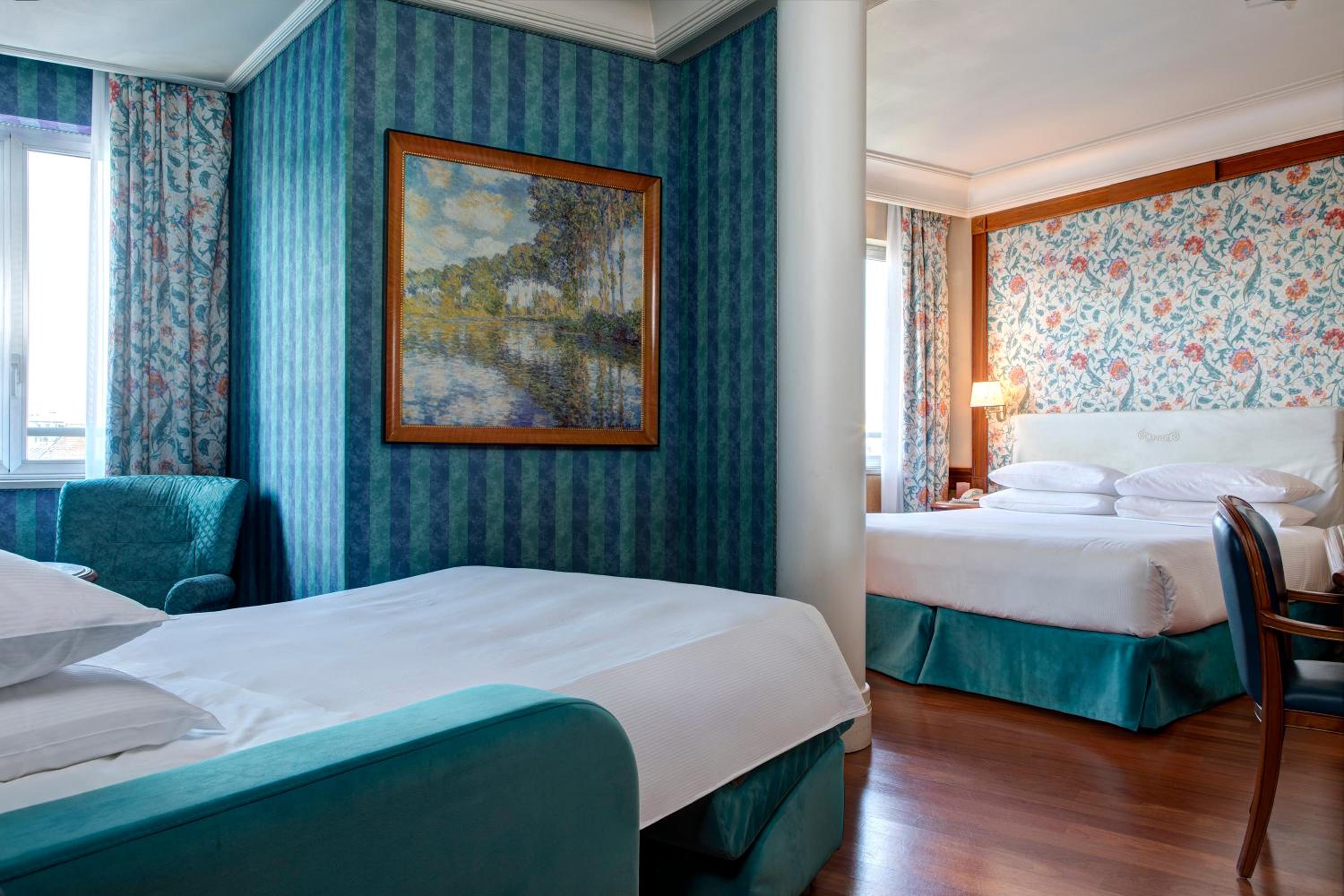 Triple Room thumbnail 6