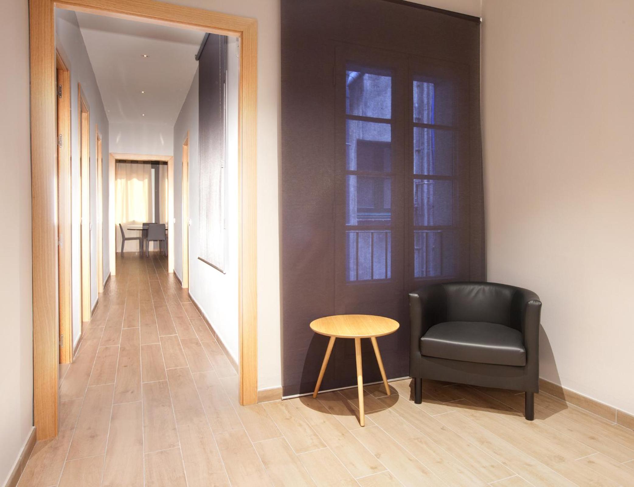 Standard Four-Bedroom Apartment photo 3