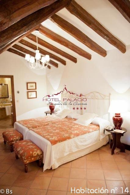 Double or Twin Room - Photo 5