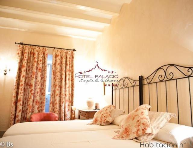 Double or Twin Room - Photo 1