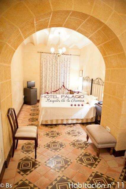 Double or Twin Room - Photo 2