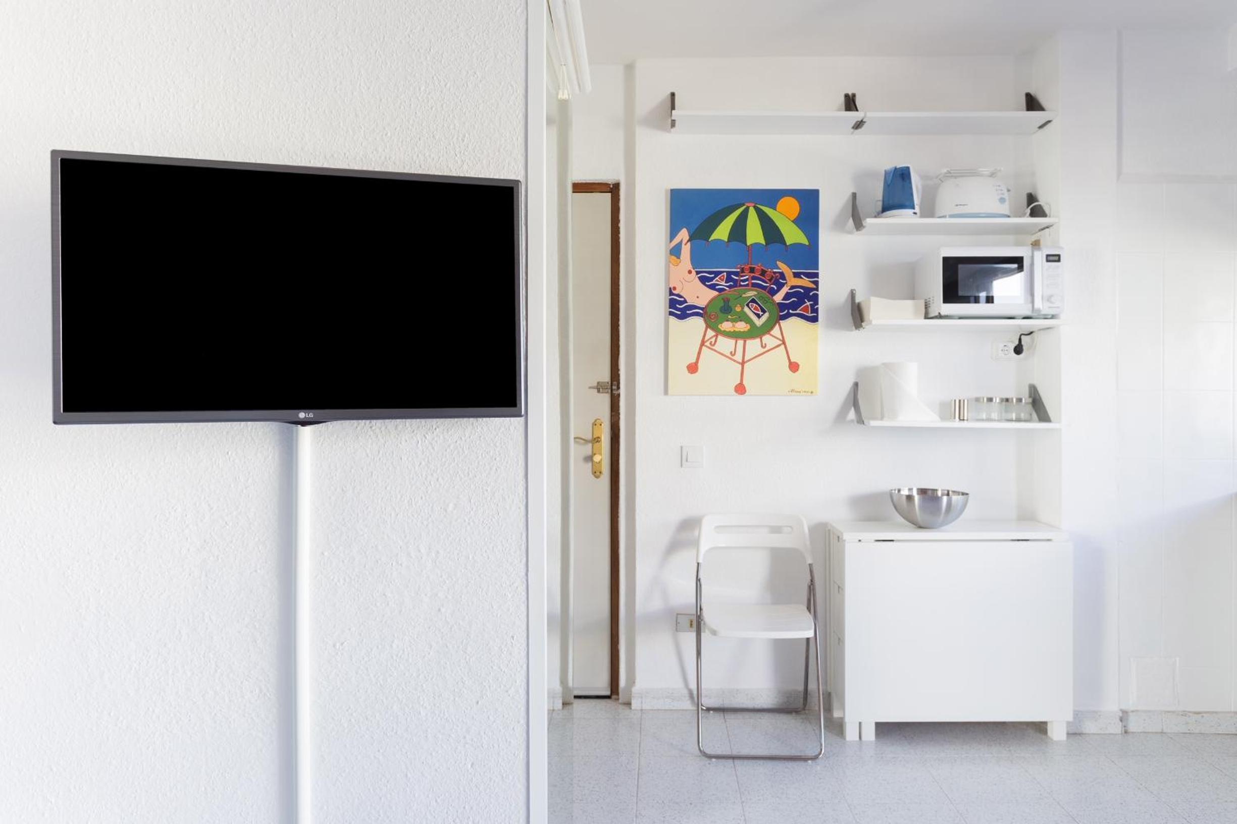 Studio Apartment with Sea View - Photo 29