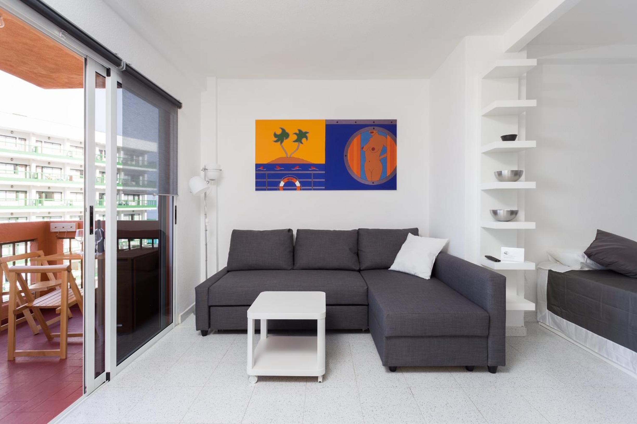 Studio Apartment with Sea View - Photo 25