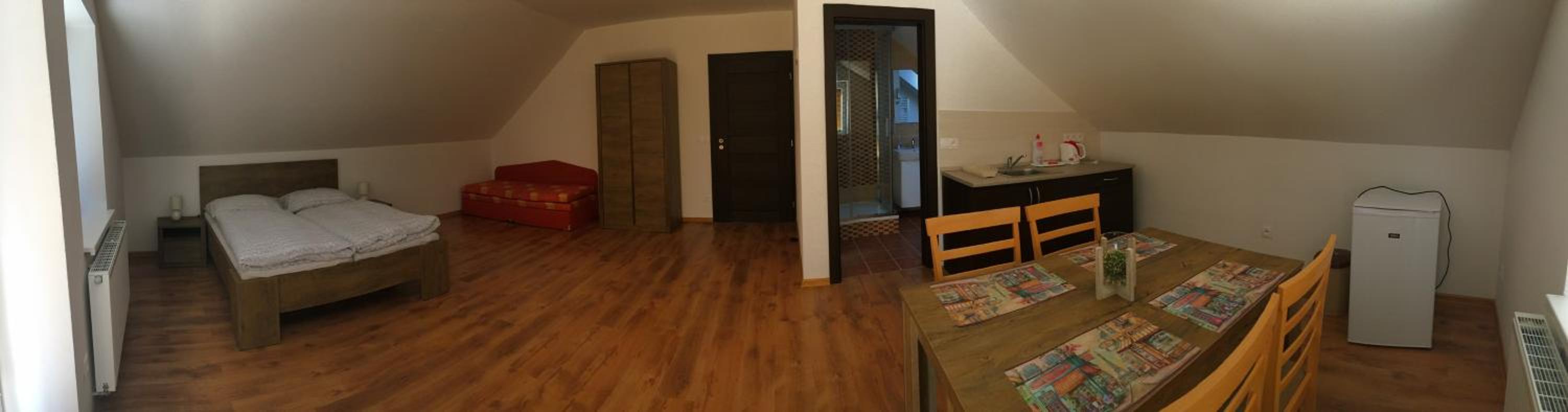 Double Room with Balcony - Photo 15