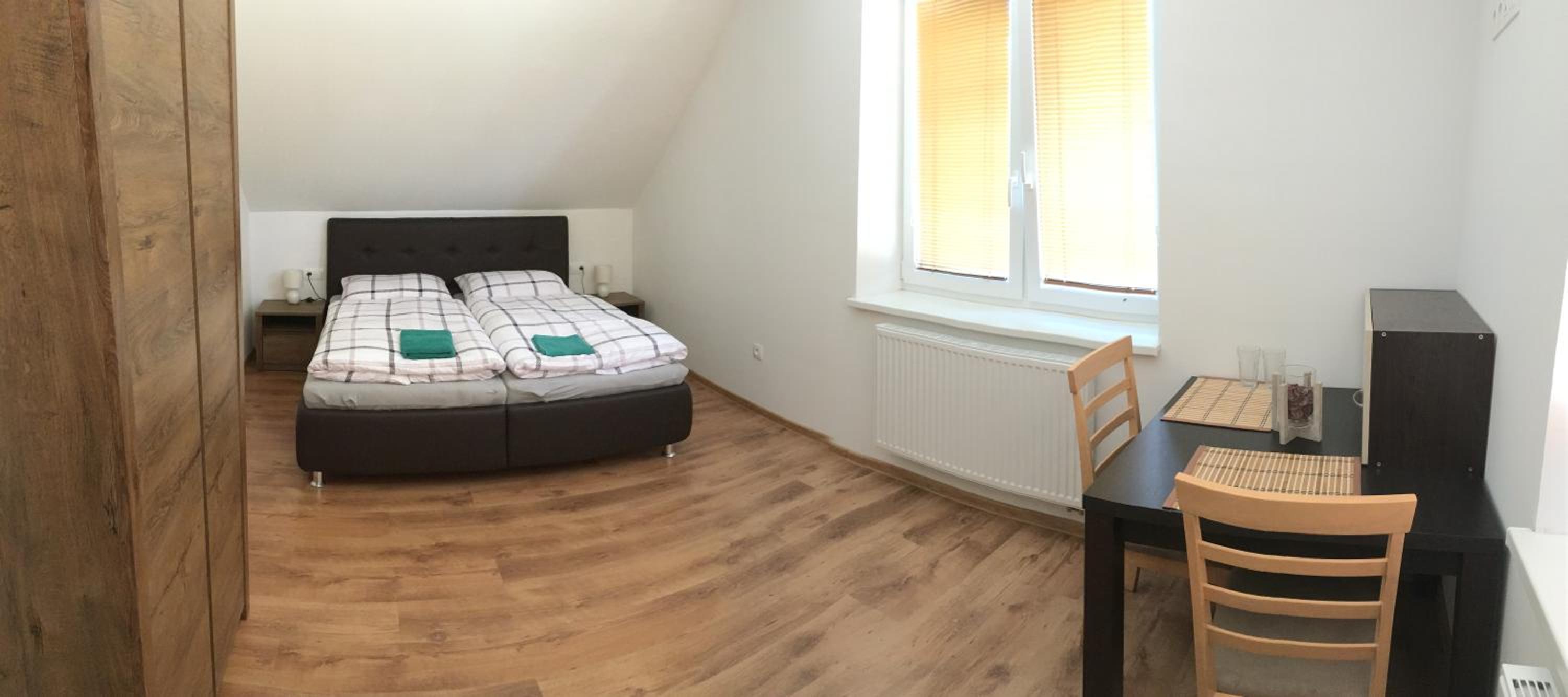 Double Room - Photo 9
