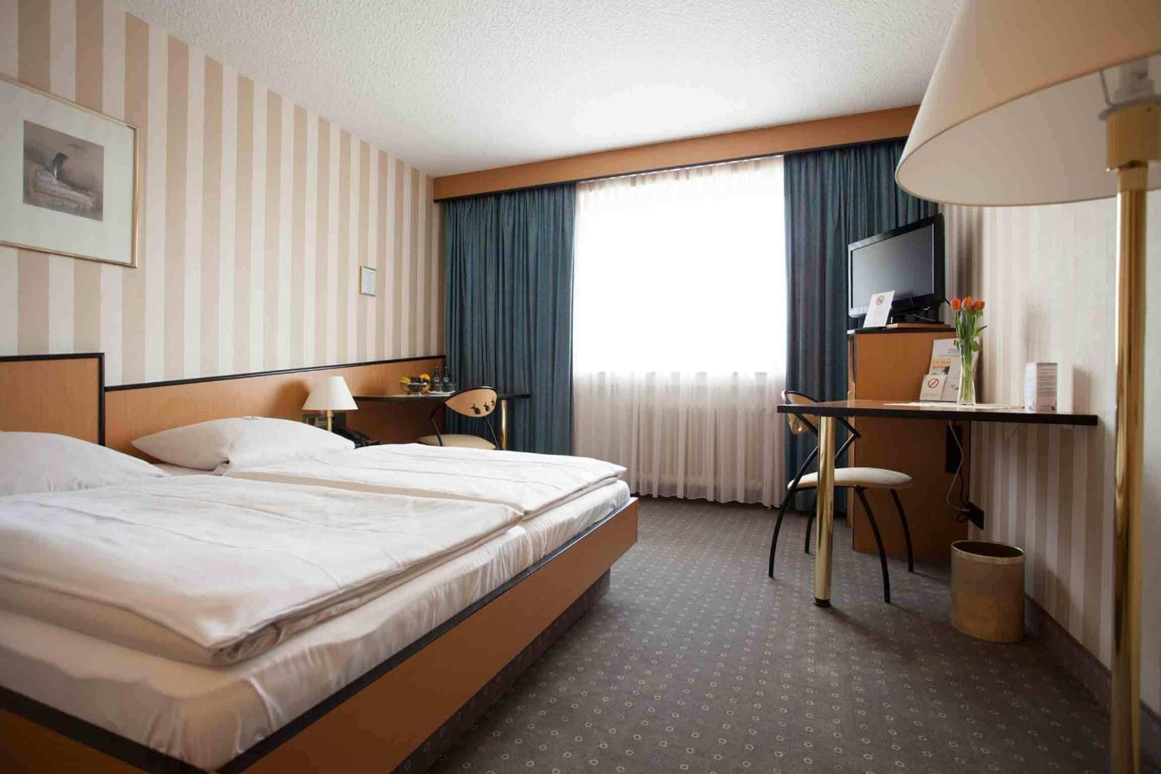 Double Or Twin Room Business Class