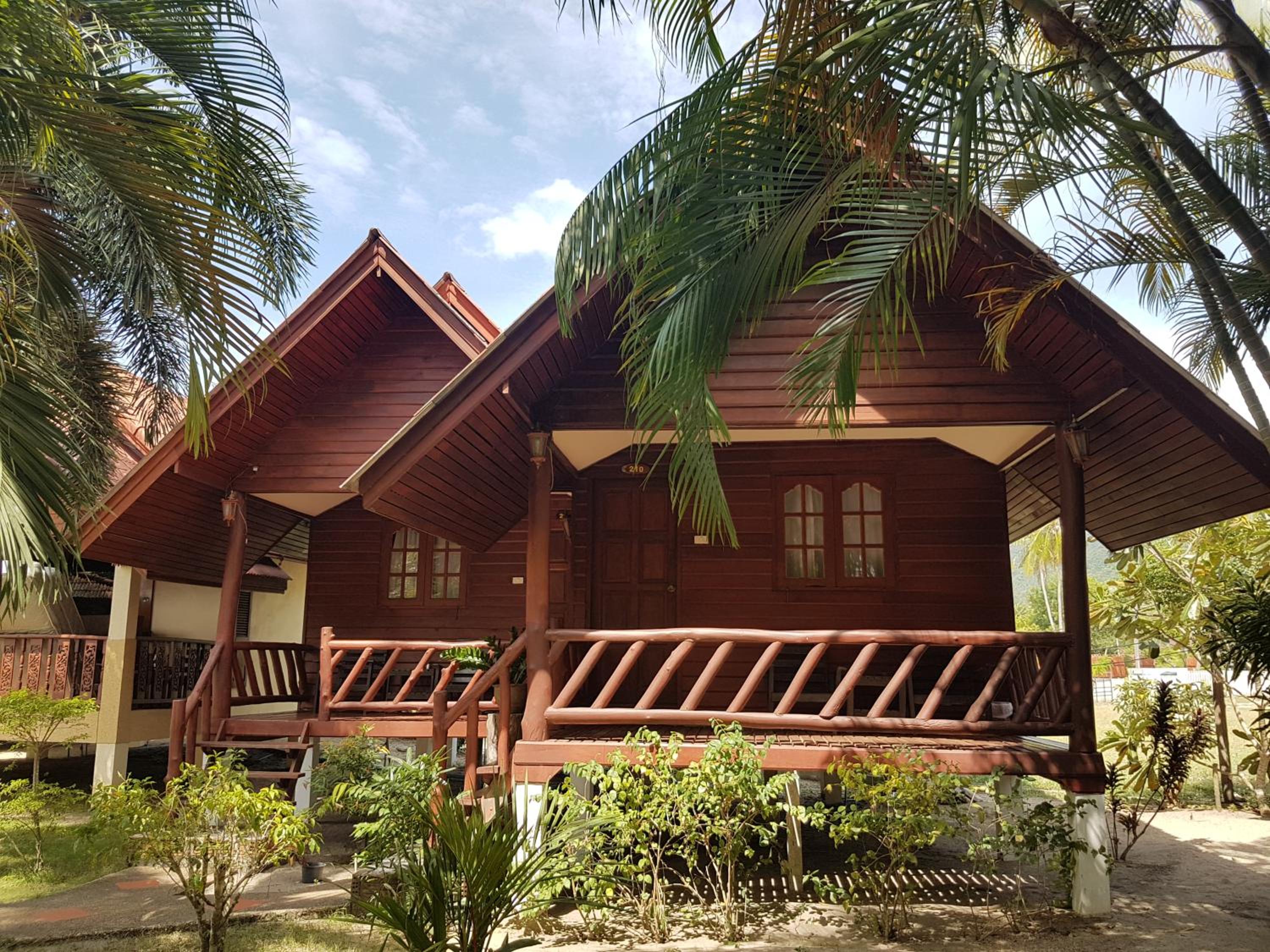 Superior Bungalow photo 2