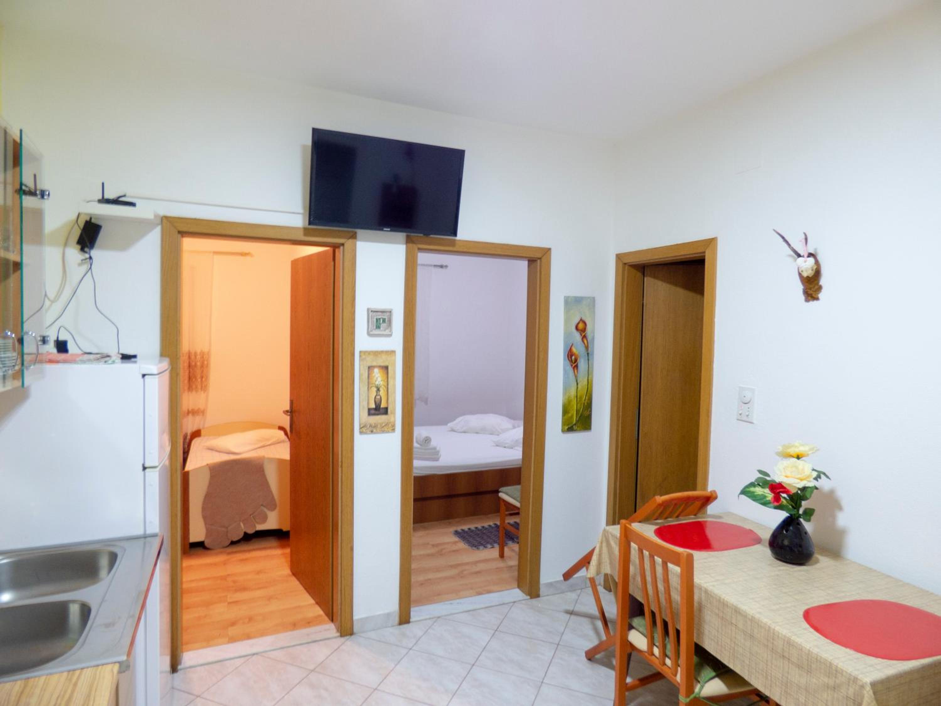 Two-Bedroom Apartment with Sea View - Photo 1