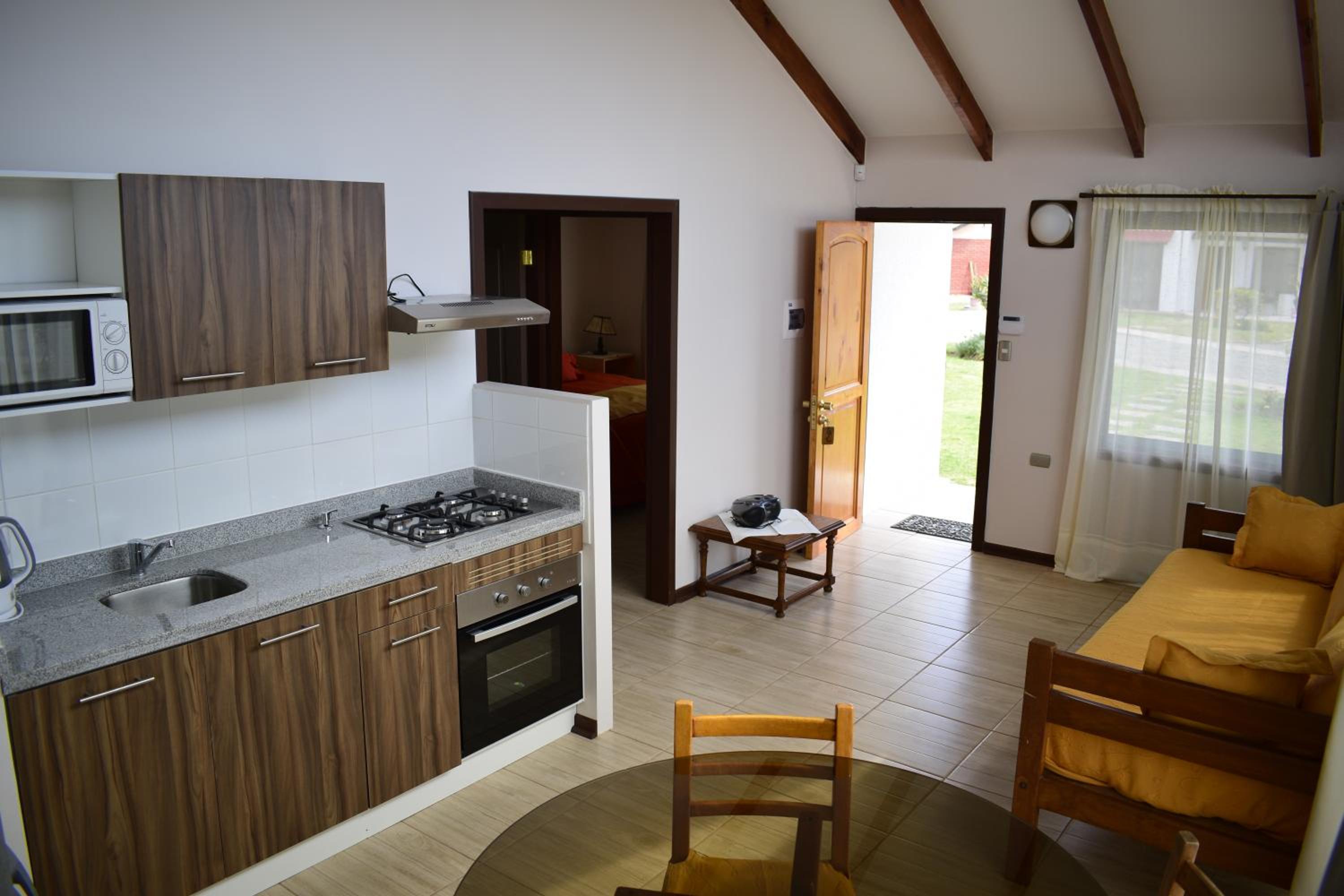 Bungalow photo 2