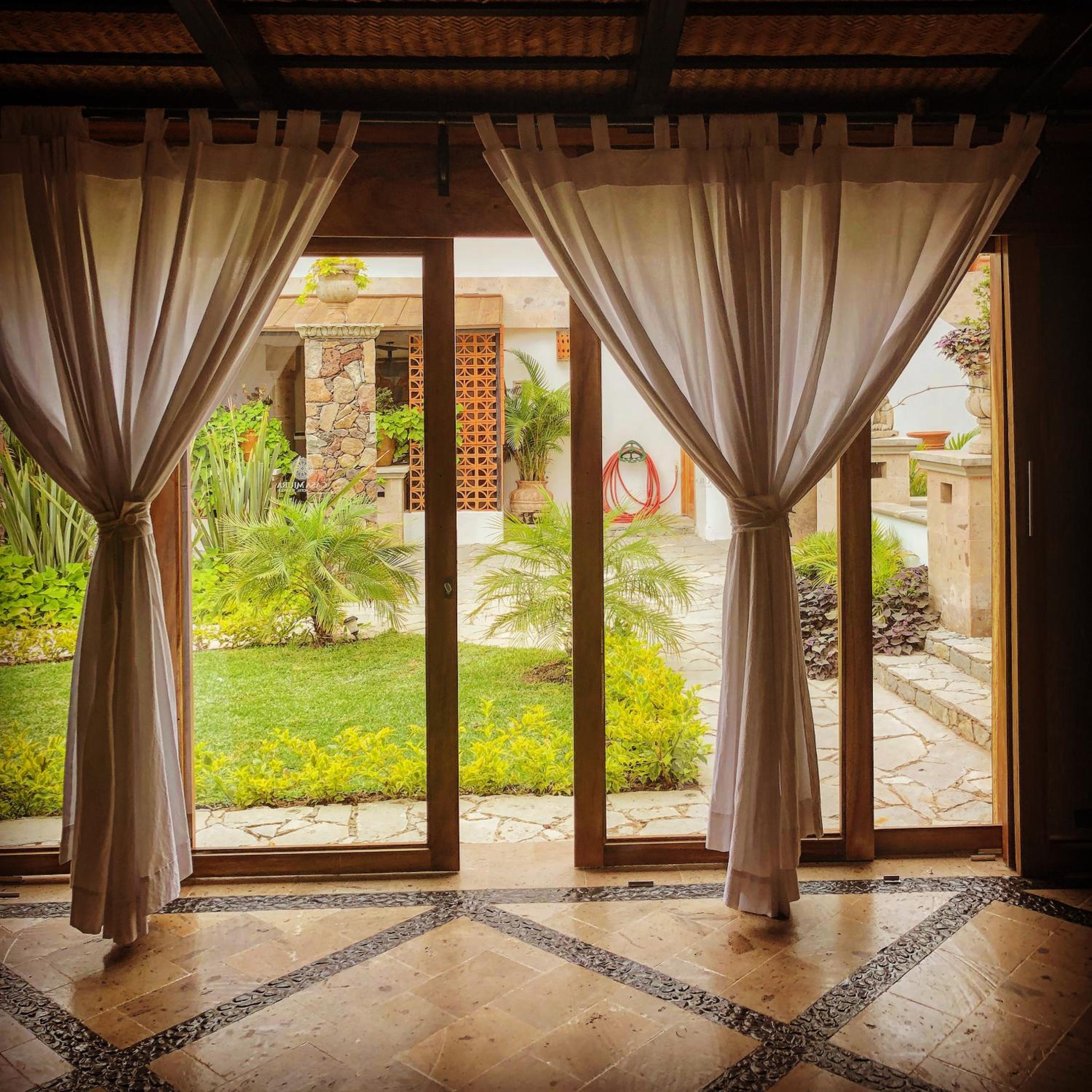 Suite with Garden View - Photo 30