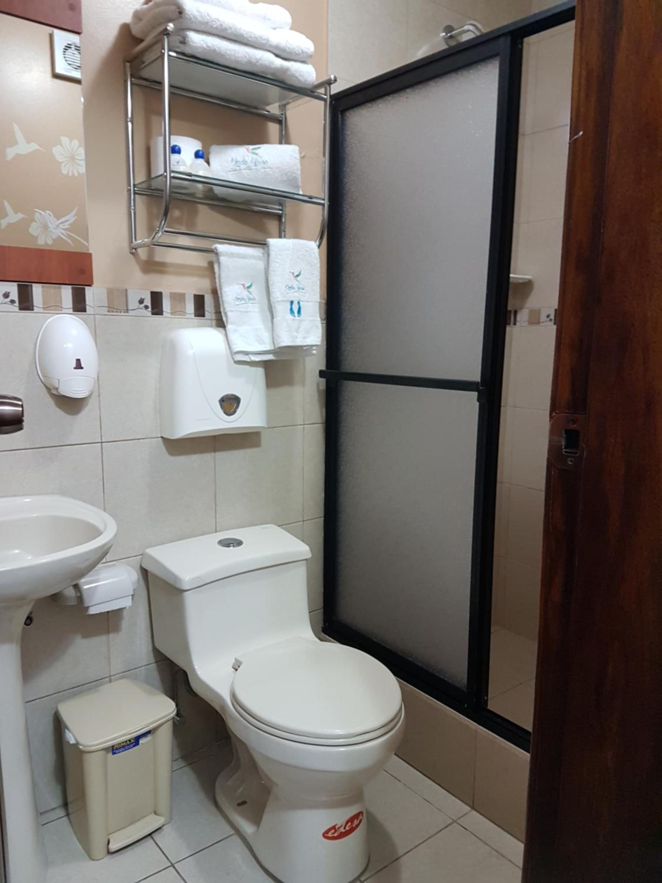 Single Room with Private External Bathroom