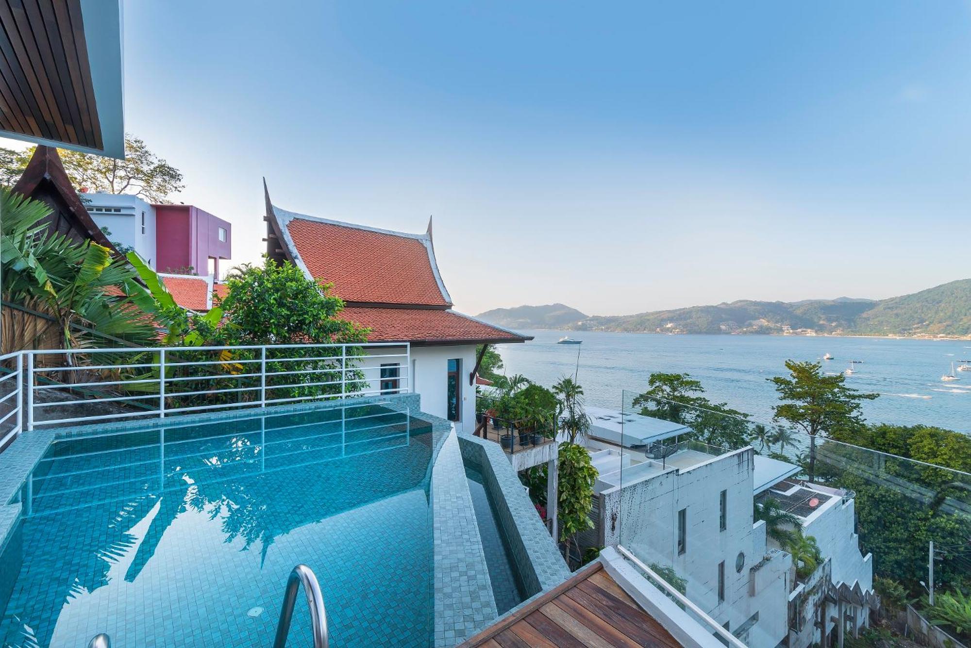 Villa with Private Pool - Photo 6