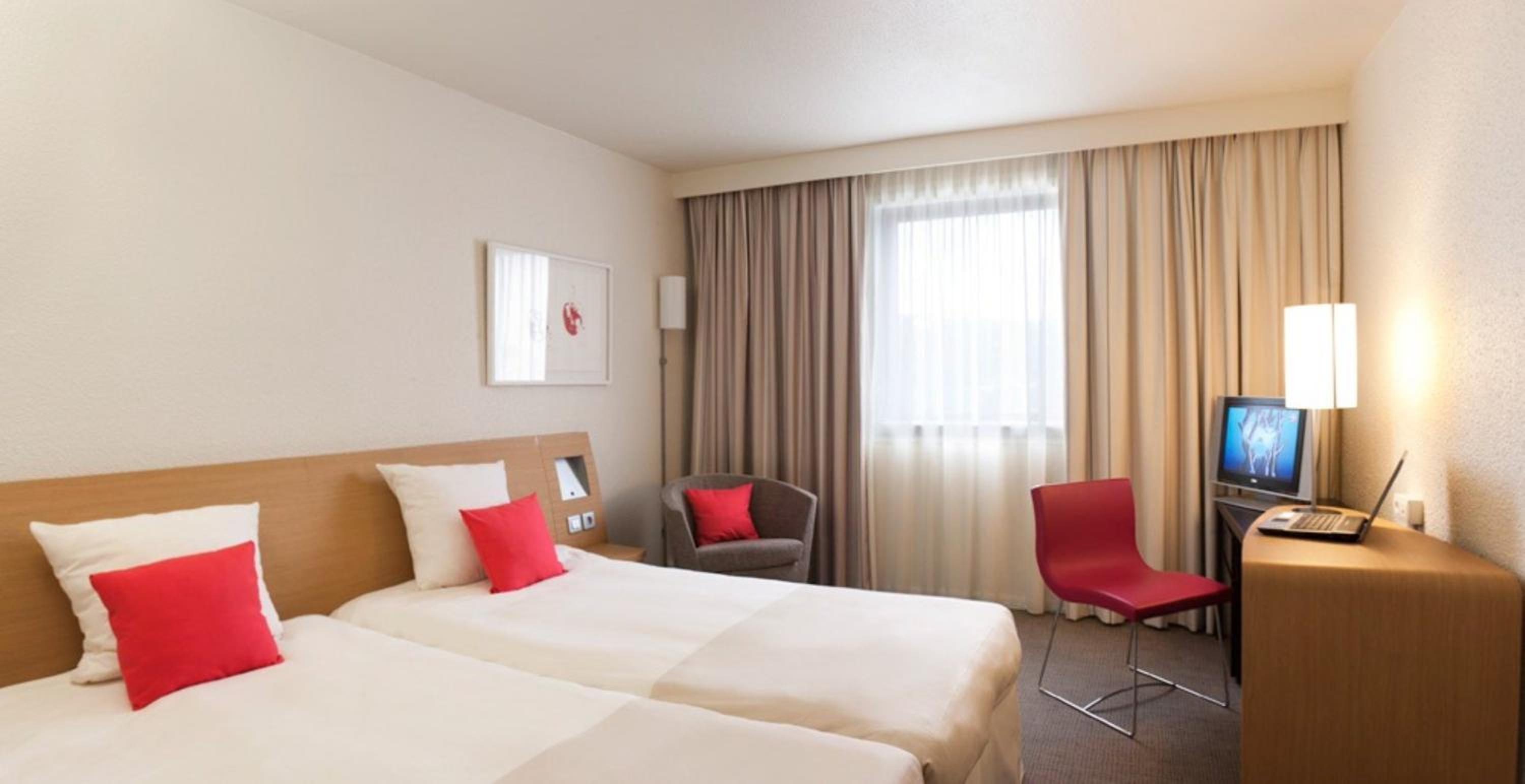 Classic Â Twin Room - Photo 5