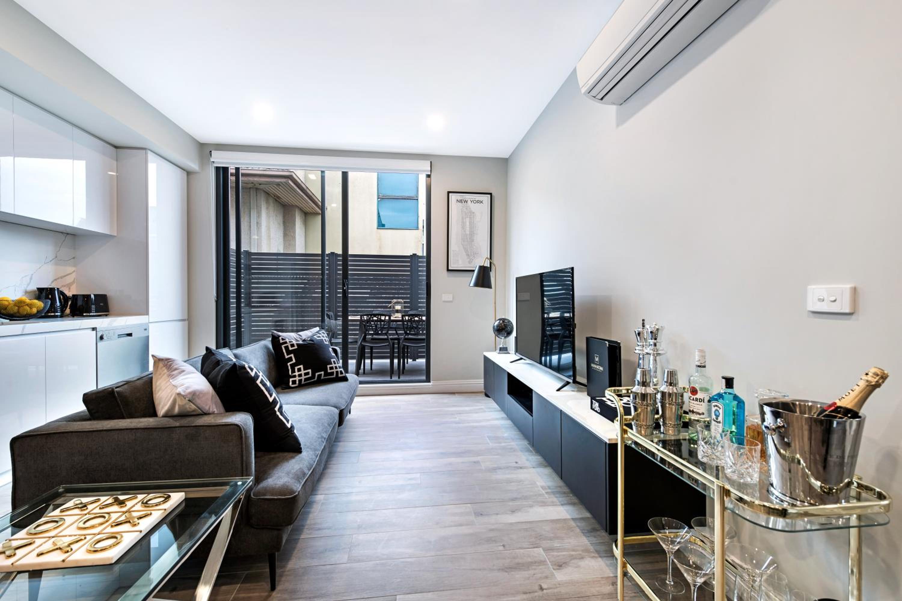 Superior Apartment