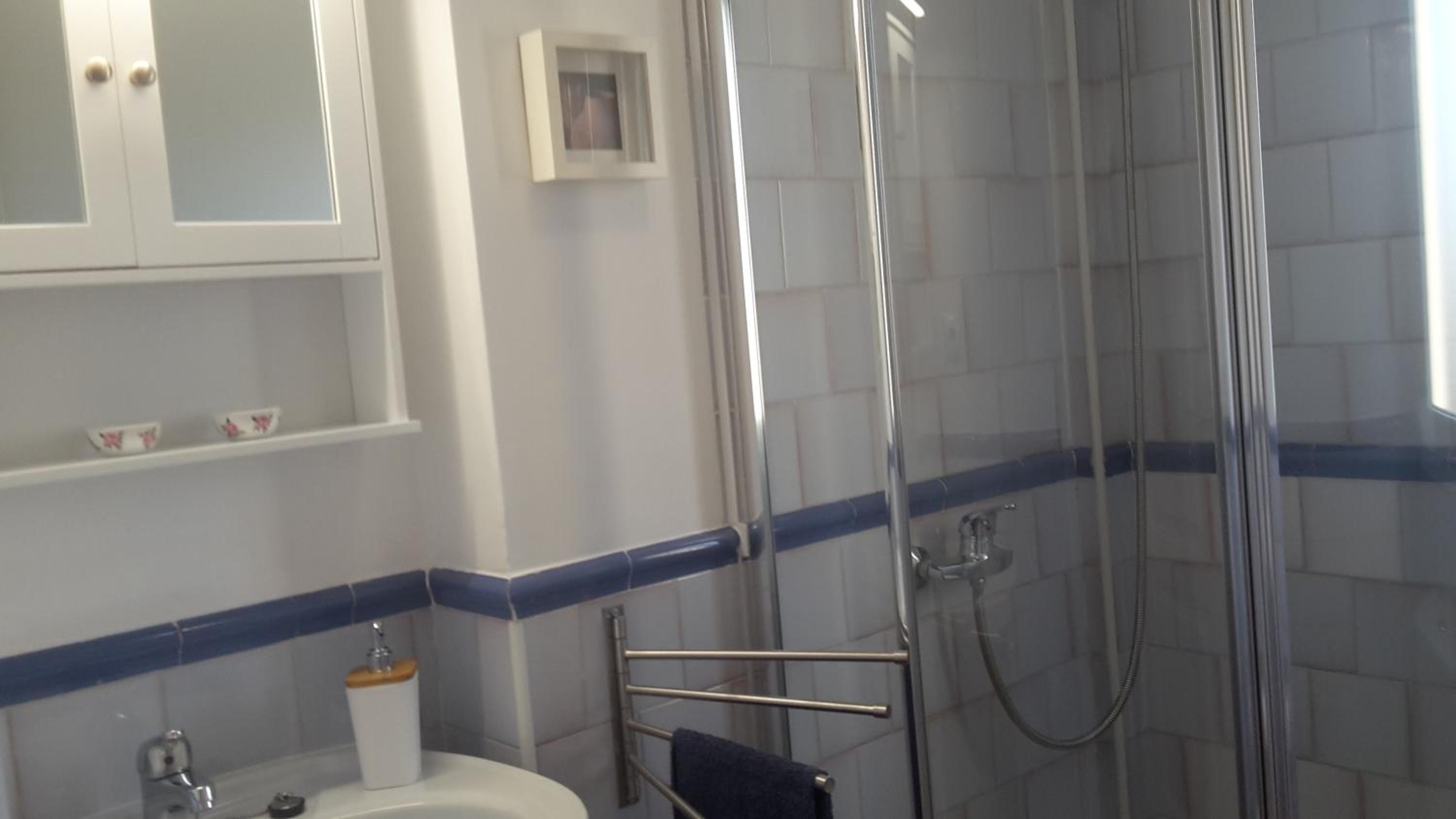 Deluxe Double Room - Photo 7