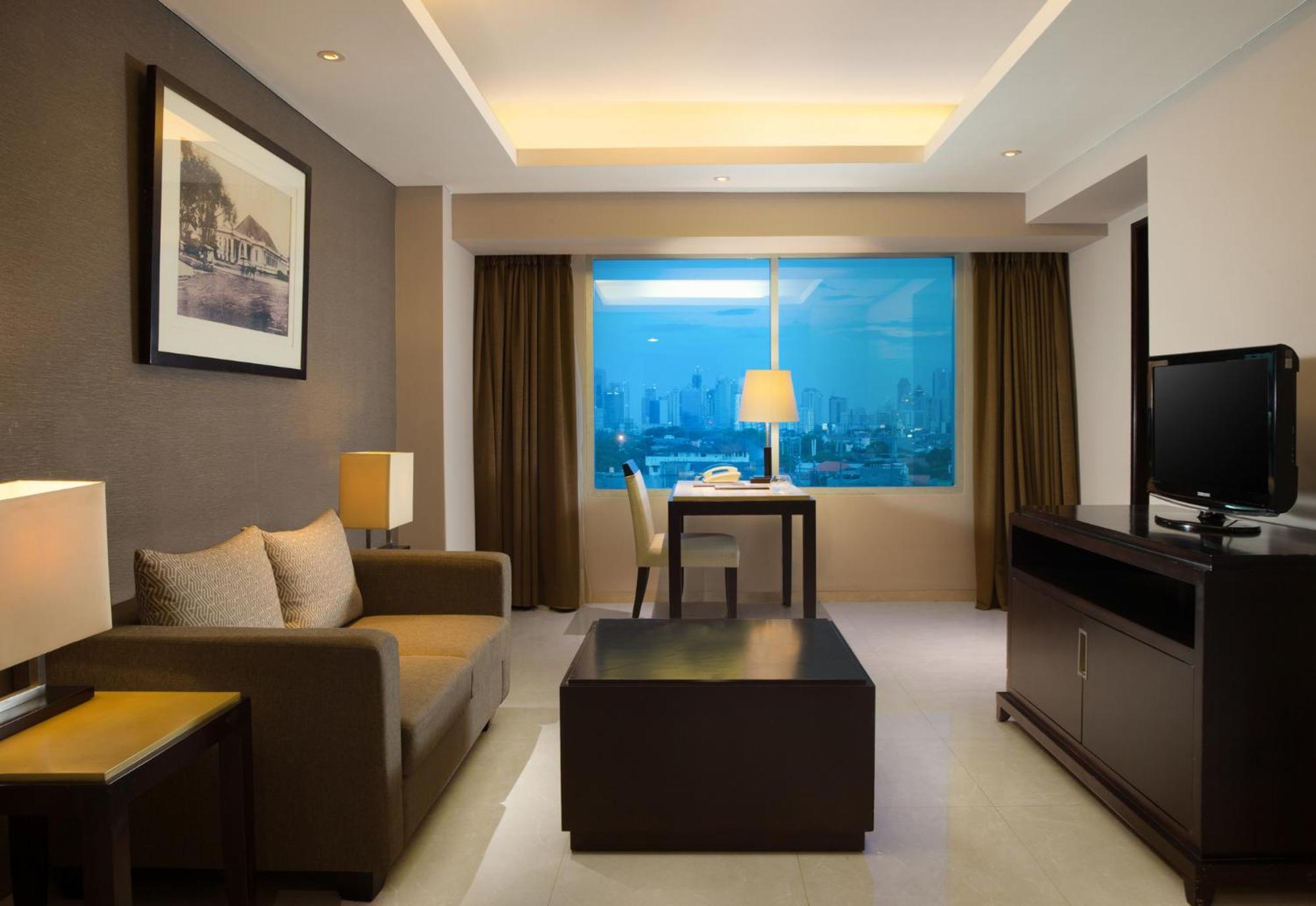 Deluxe Suite - Photo 2
