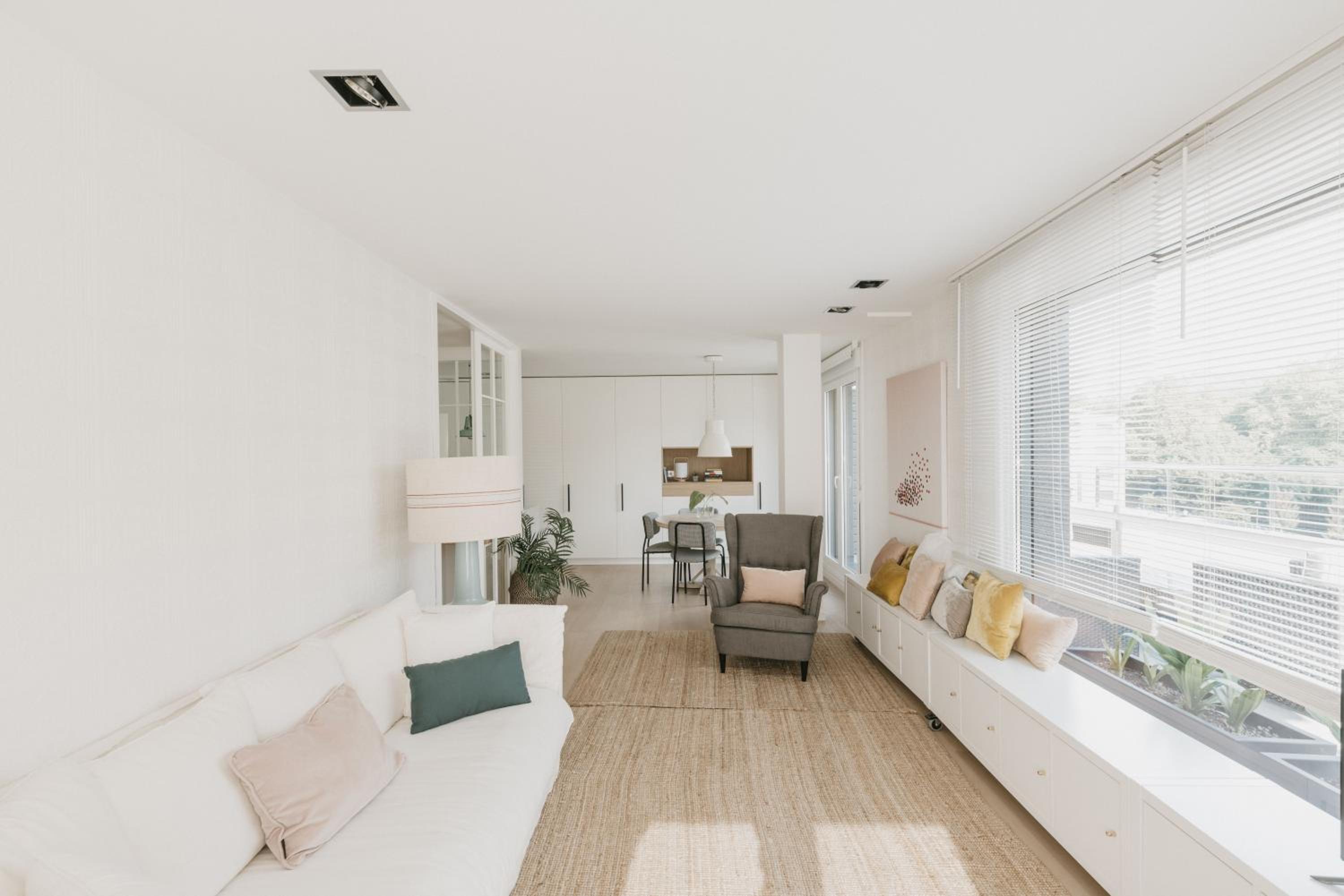 Apartment with Garden View - Photo 35