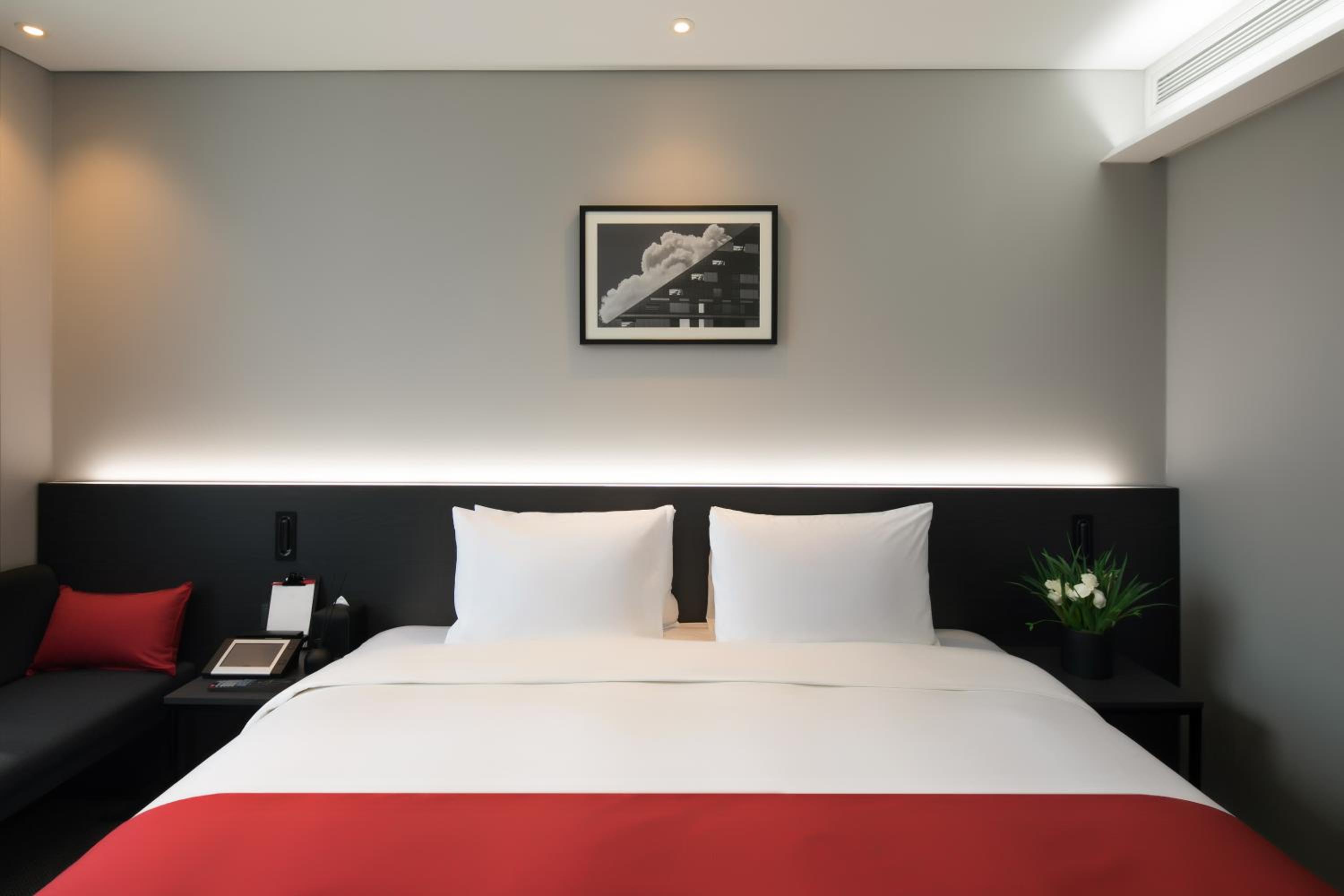 Hollywood Double Room photo 3