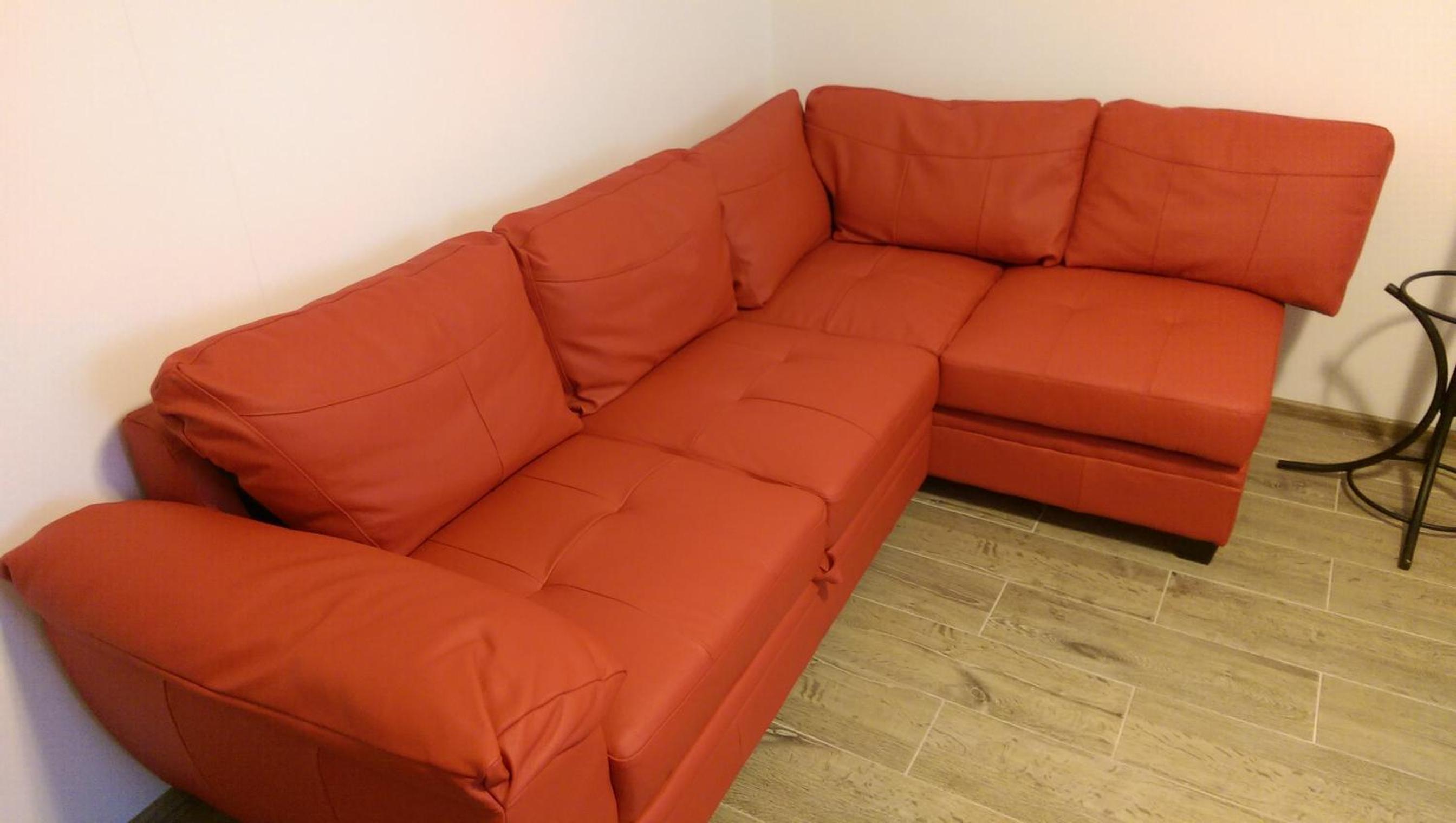 Apartment with Terrace - Photo 17