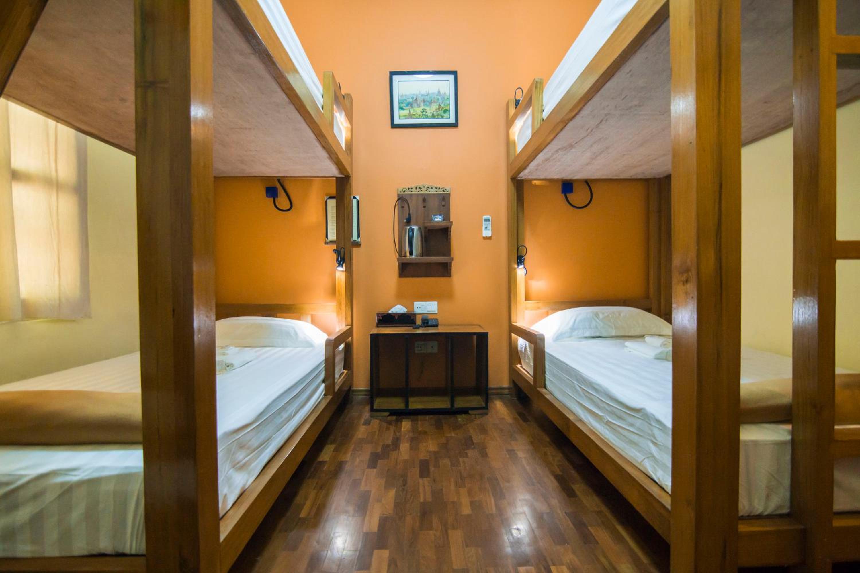 Bed In 4-Bed Female Dormitory Room photo 2
