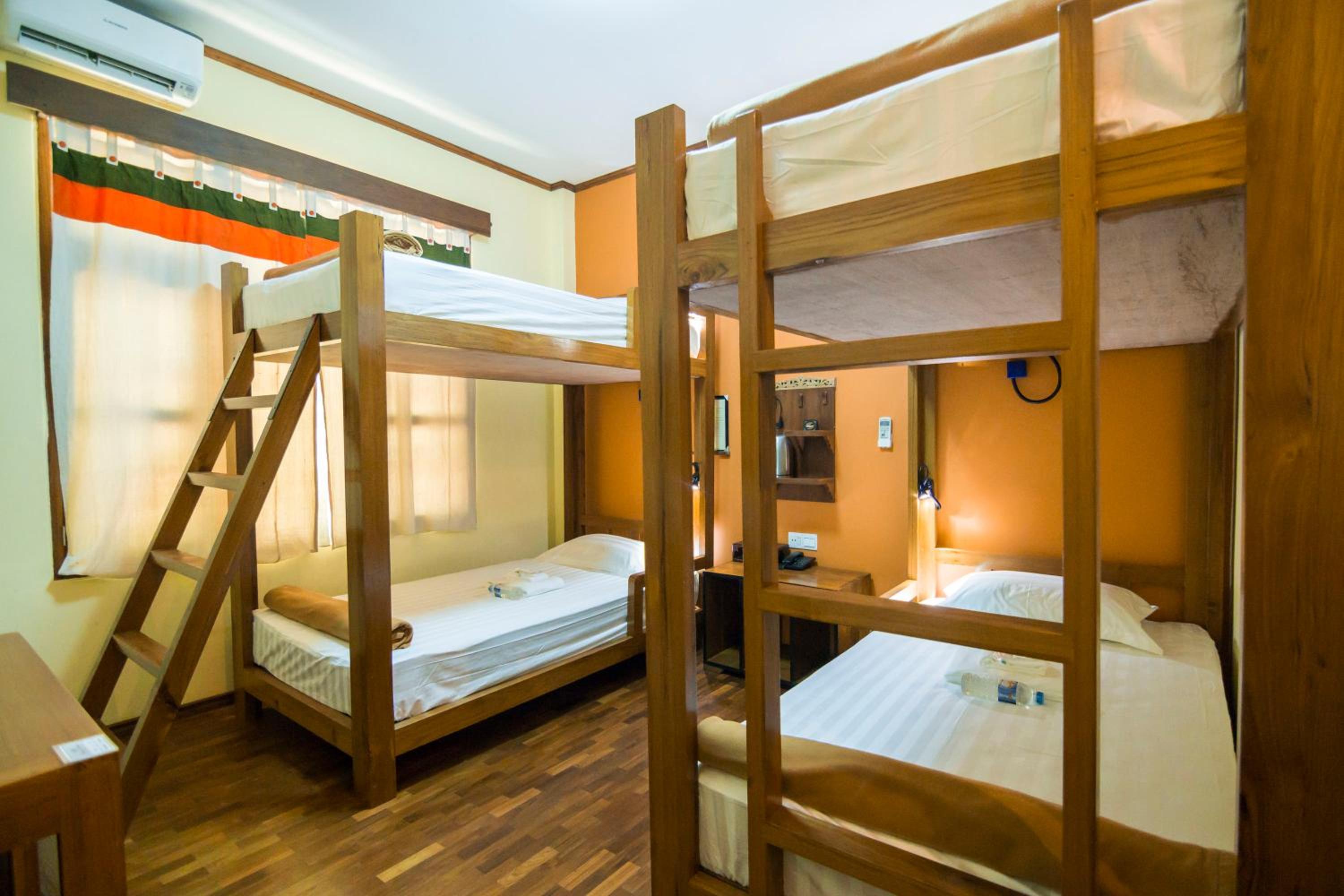 Bed In 4-Bed Mixed Dormitory Room photo 3