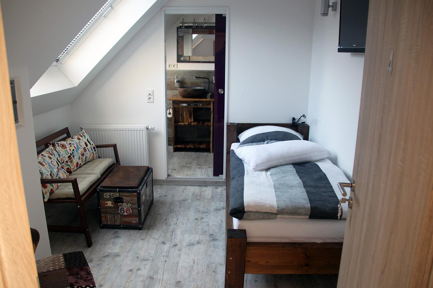 Single Room photo 1