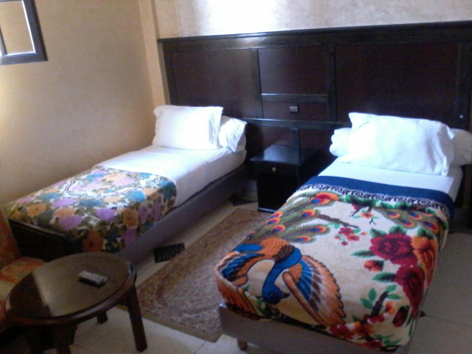 Twin Room - Photo 8