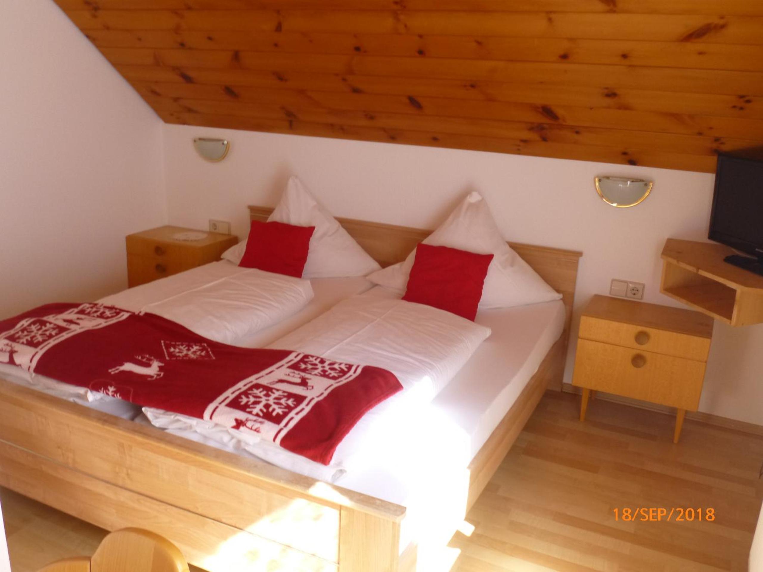 Double Room with Balcony photo 3