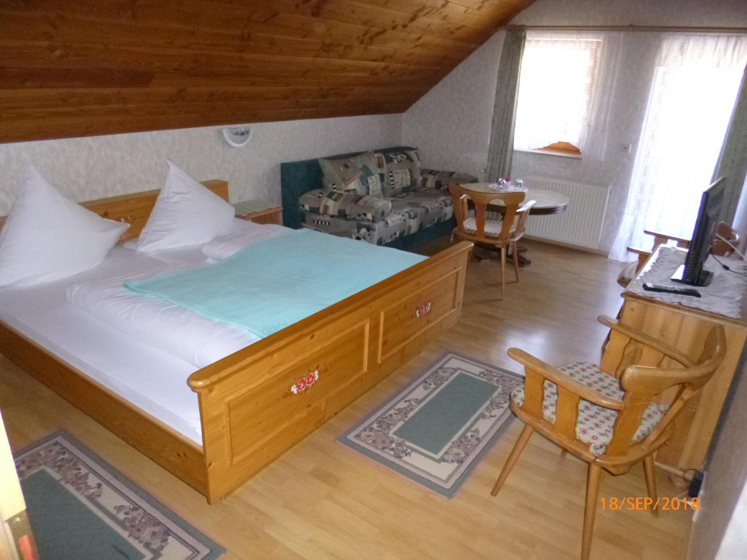 Double Room with Balcony photo 2