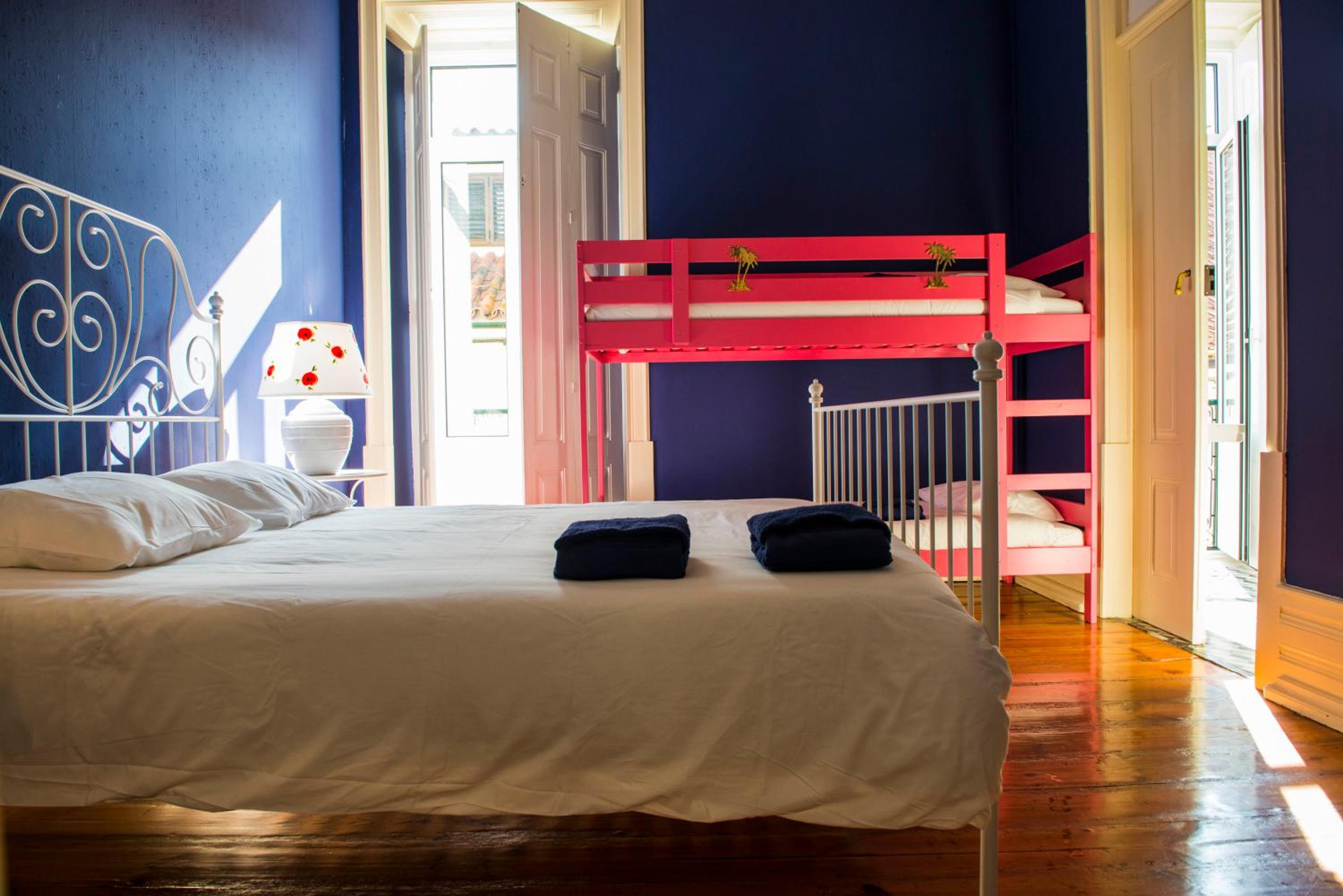 Deluxe Room - Photo 6