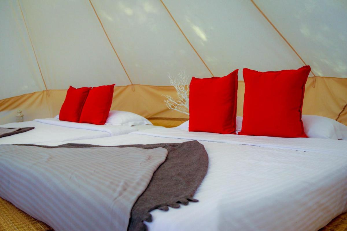 Authentic Family Tent photo 3