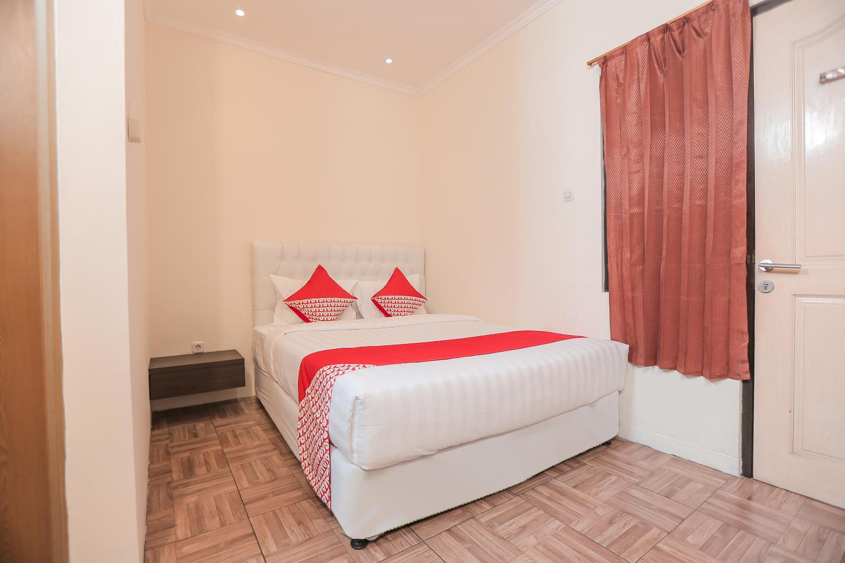 Standard Double Room - Photo 1