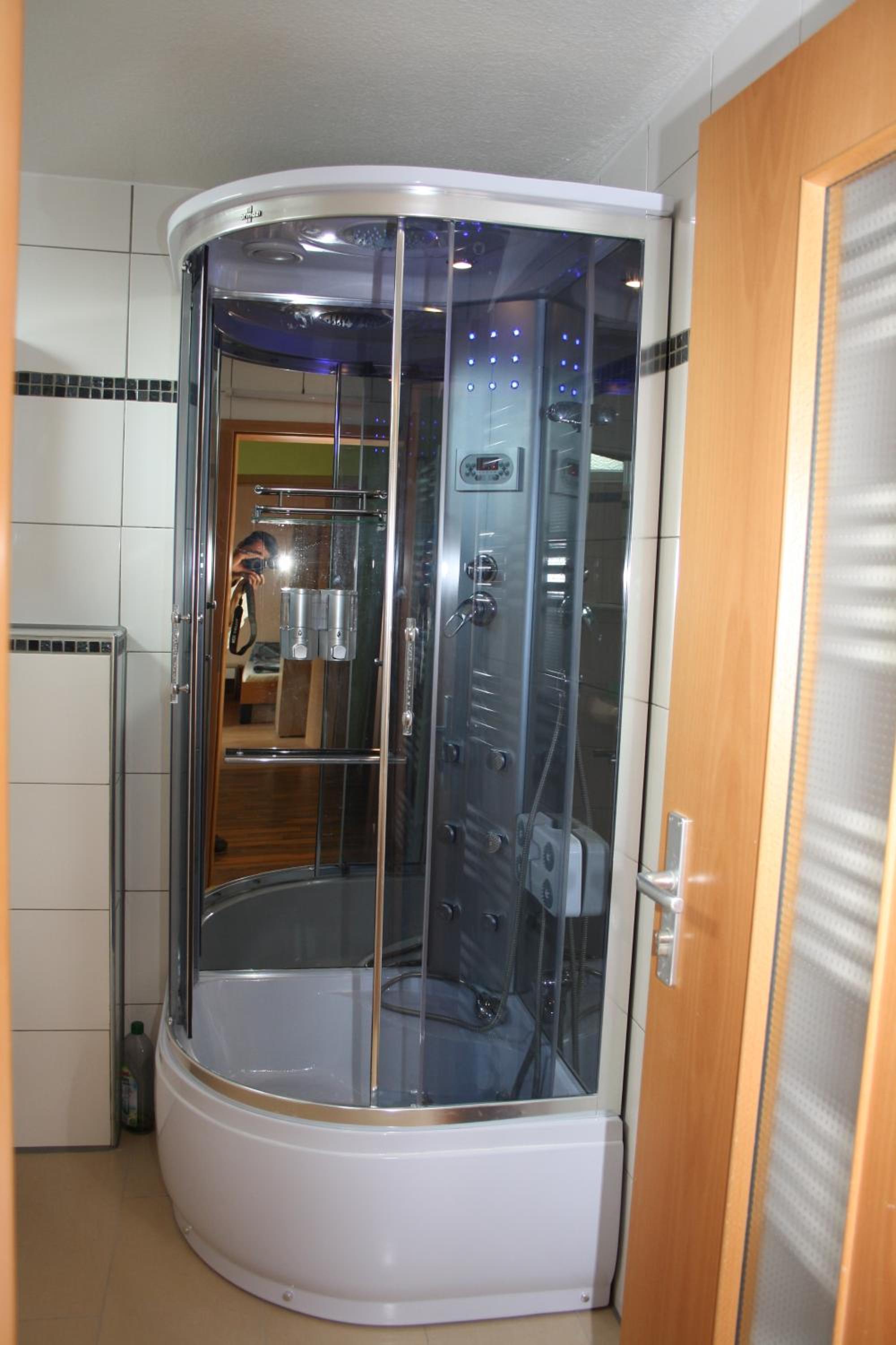 One-Bedroom Apartment - Photo 16