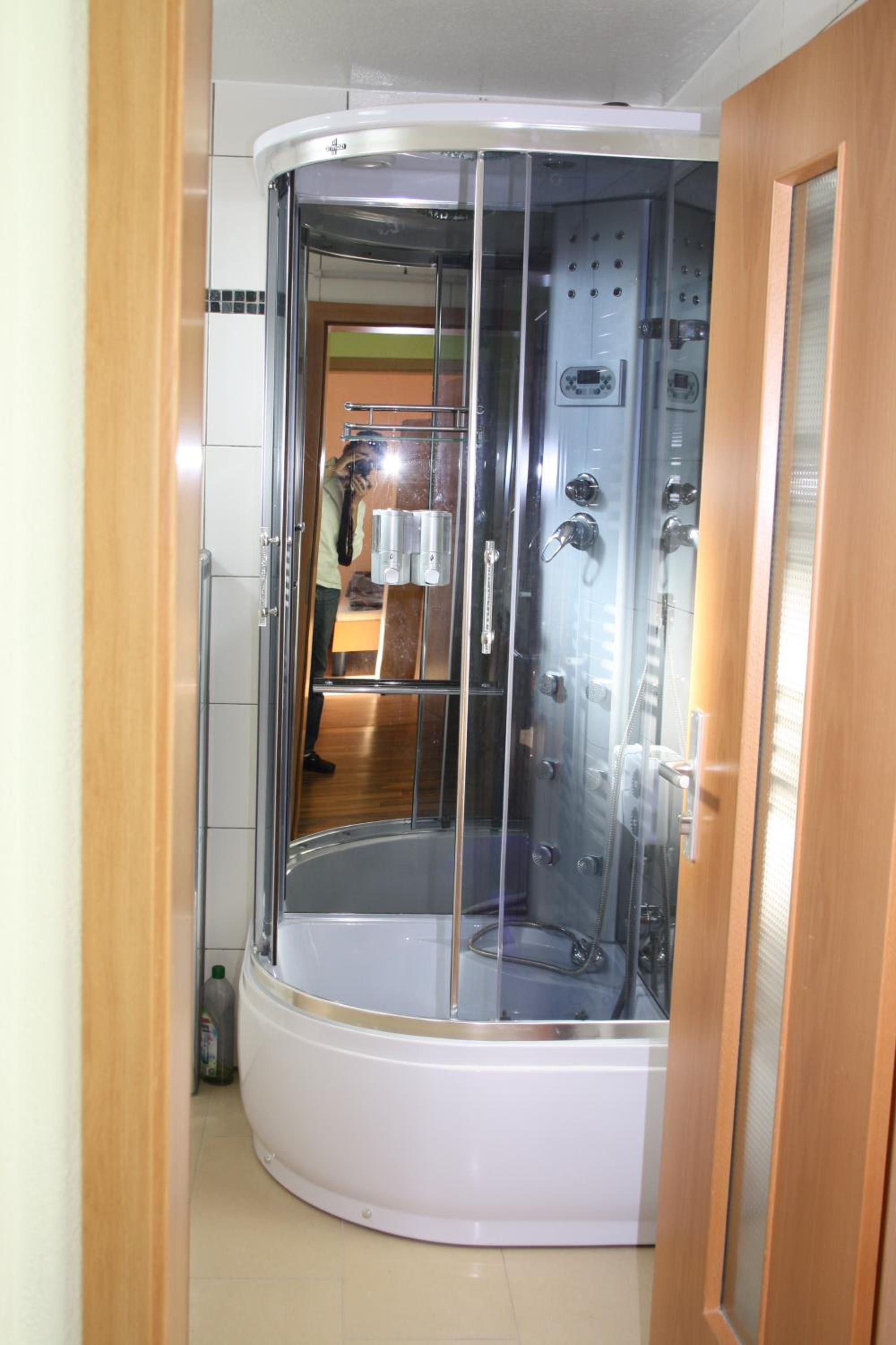 One-Bedroom Apartment - Photo 26