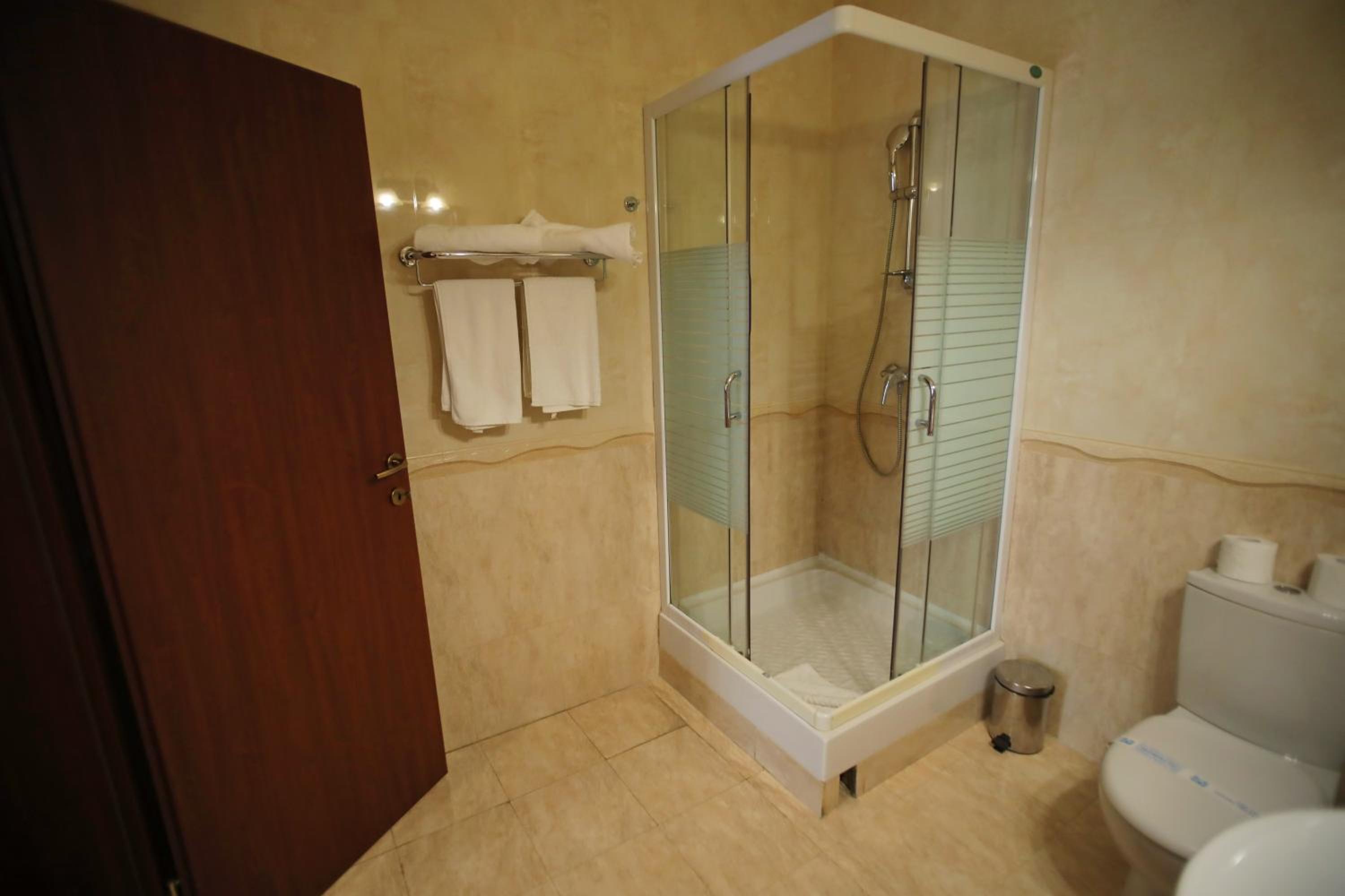 Single Room photo 2