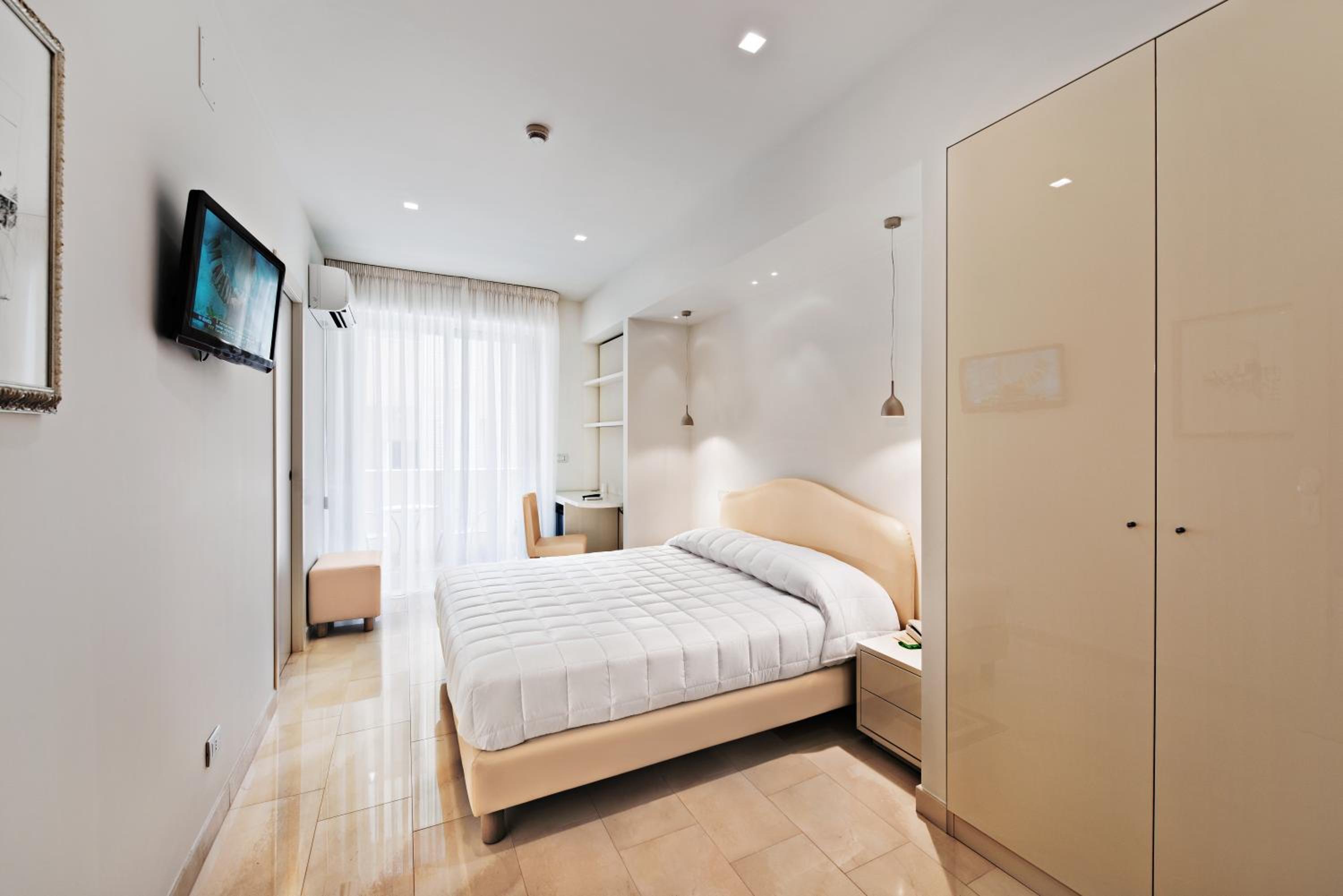 Superior Double Room photo 2