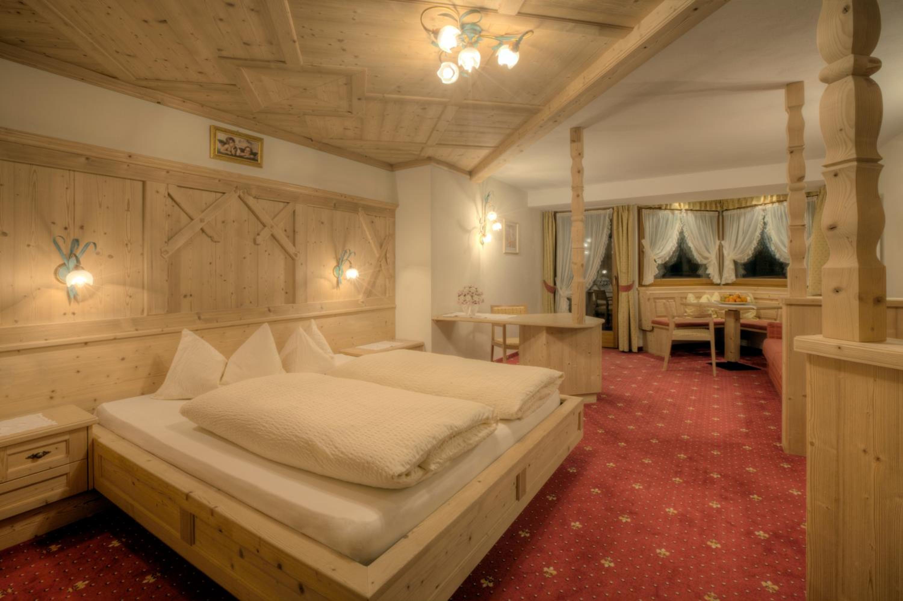 Superior Double Room - Photo 9