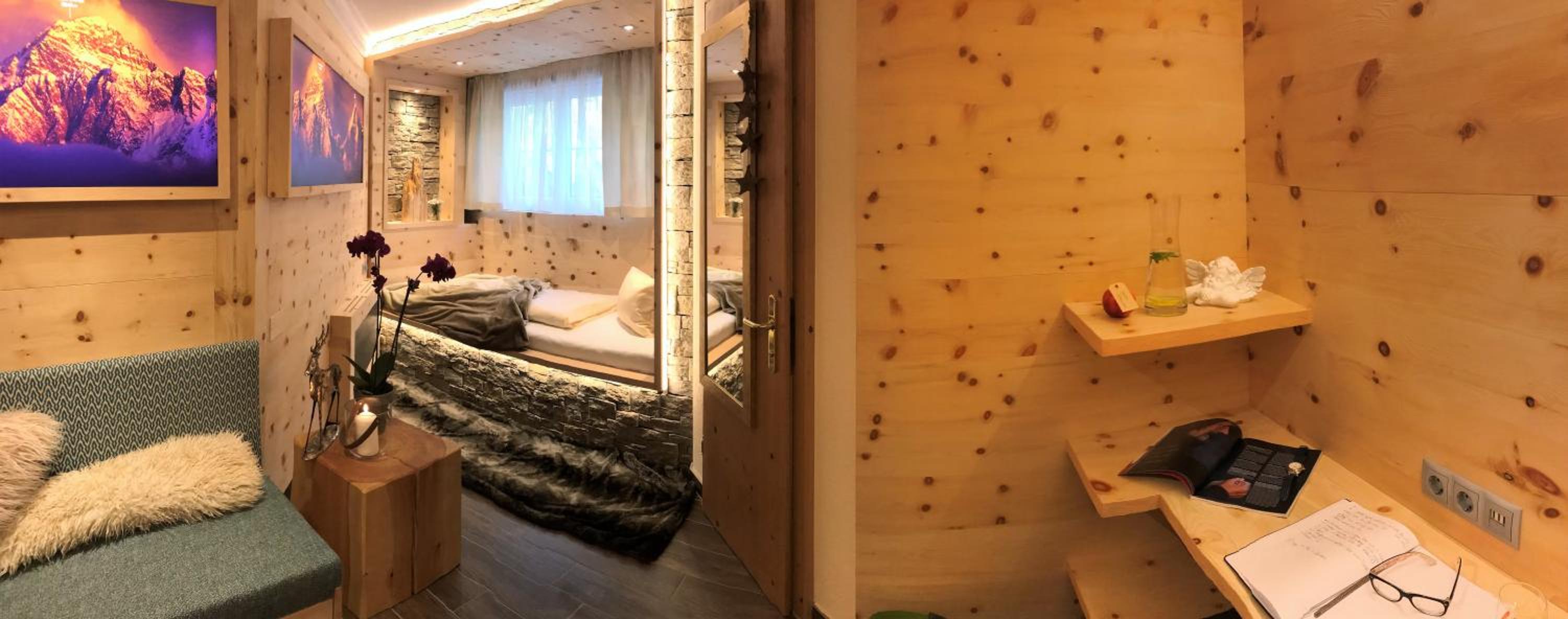 Deluxe Single Room photo 3