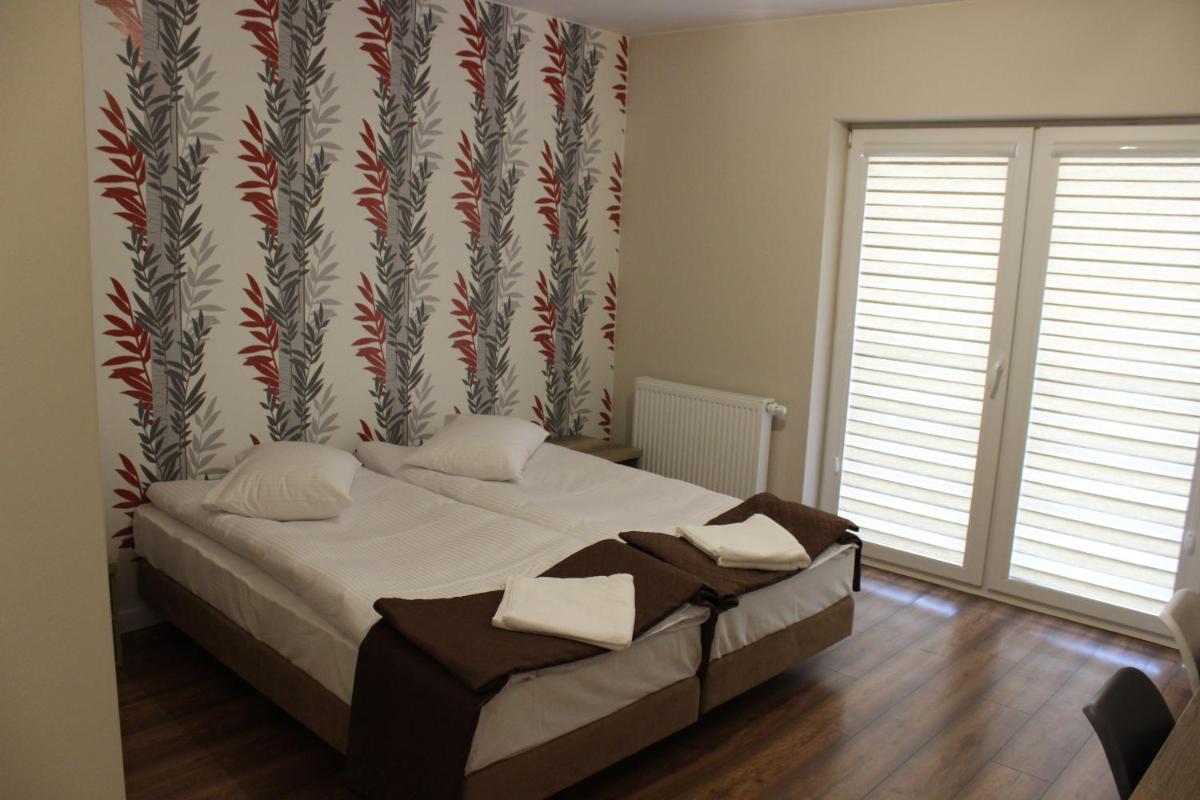 Standard Twin Room photo 2