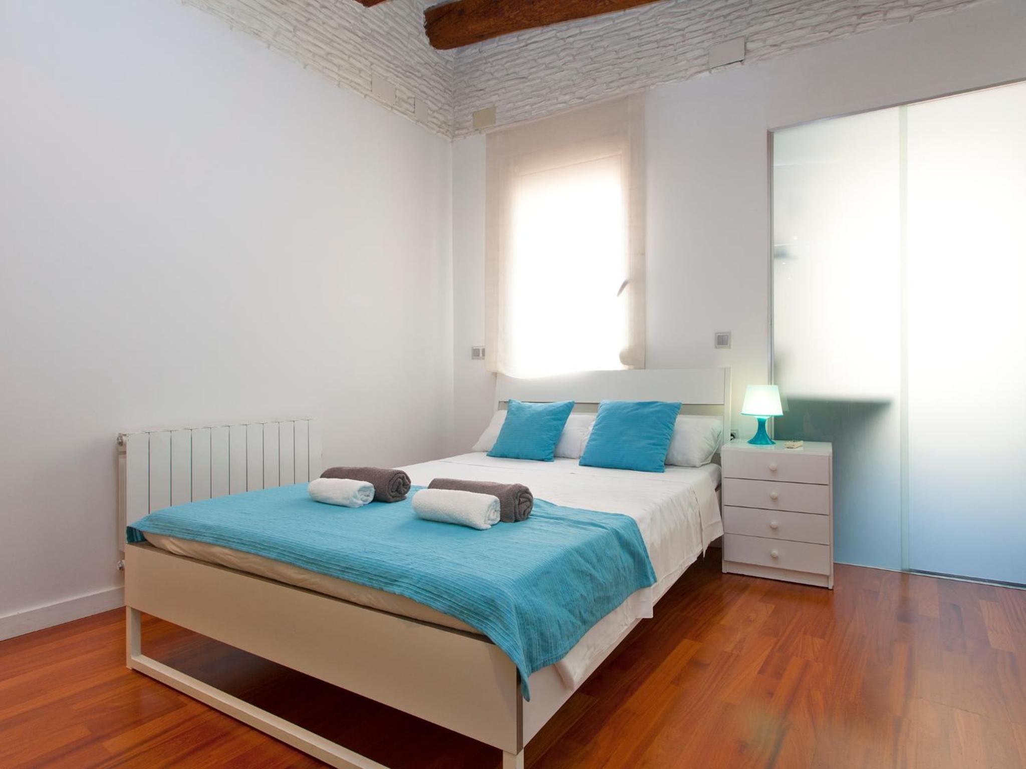 Deluxe Apartment photo 2