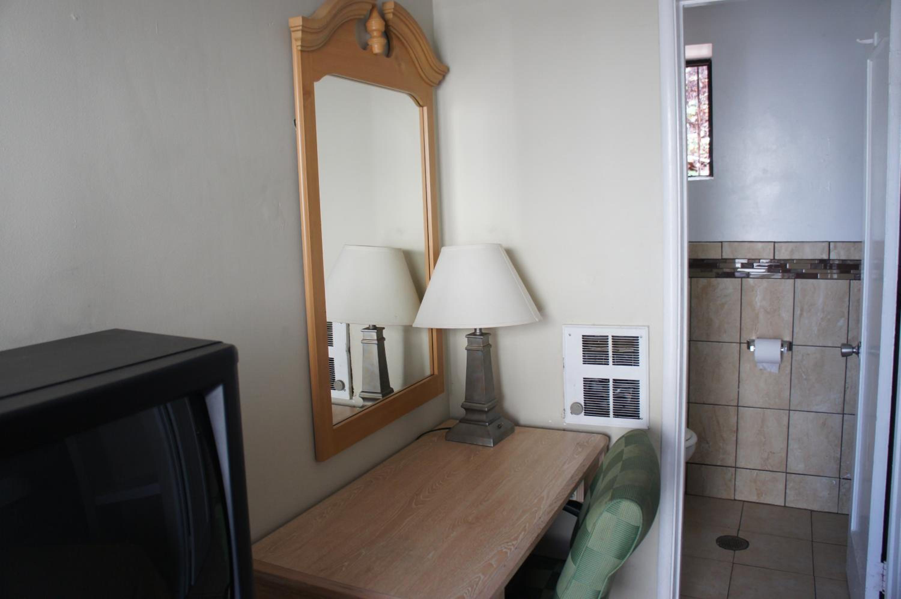 Budget Inn, Photo 5