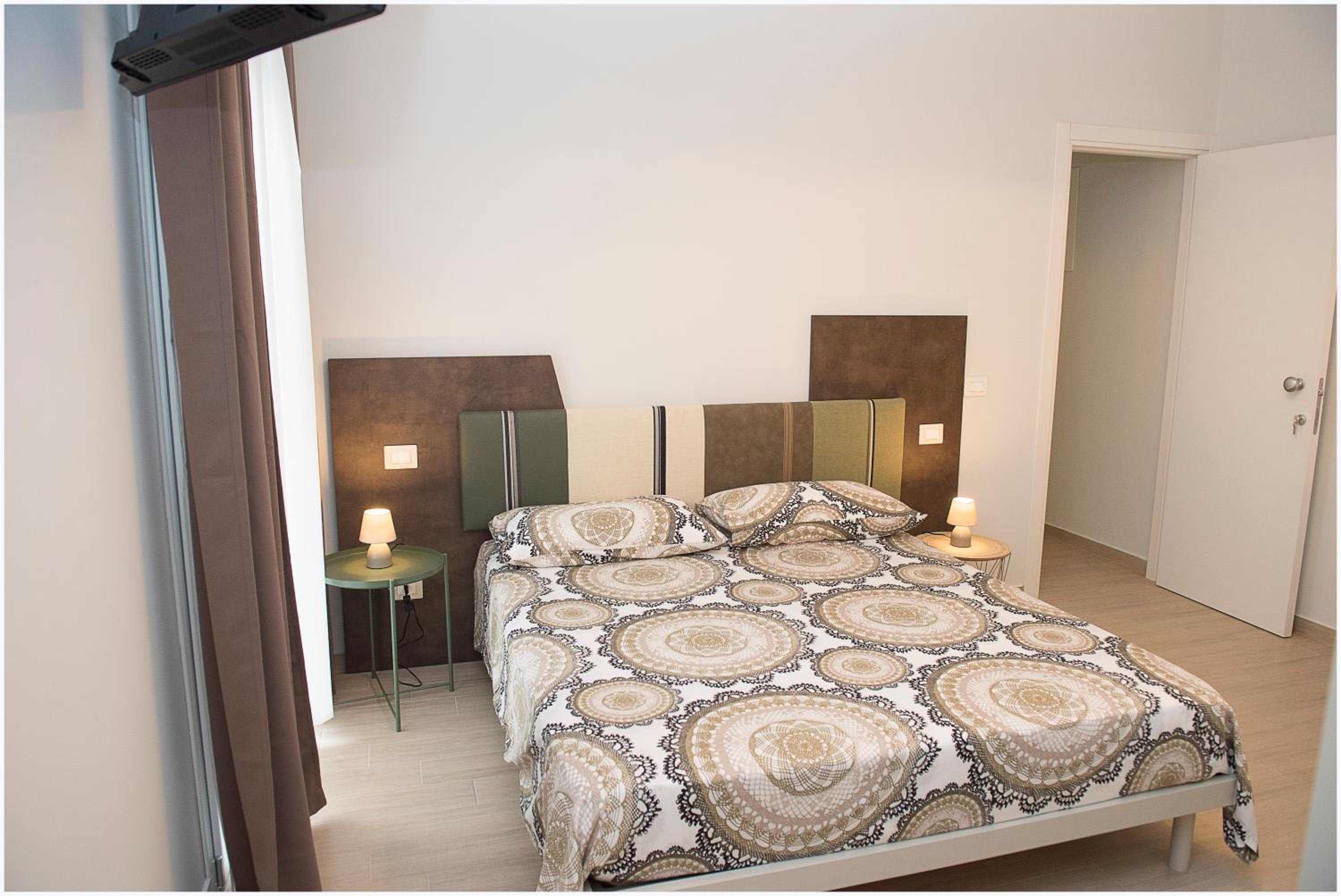 Double Room with Garden View - Photo 23